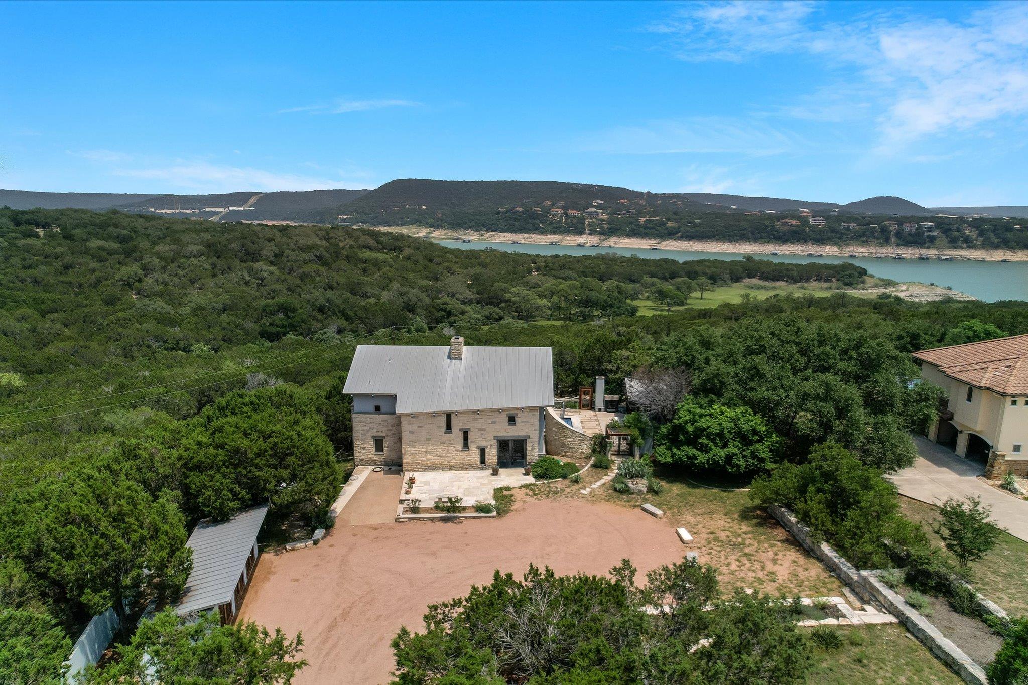 8207 Moon Rise Trl, Jonestown, TX 78645