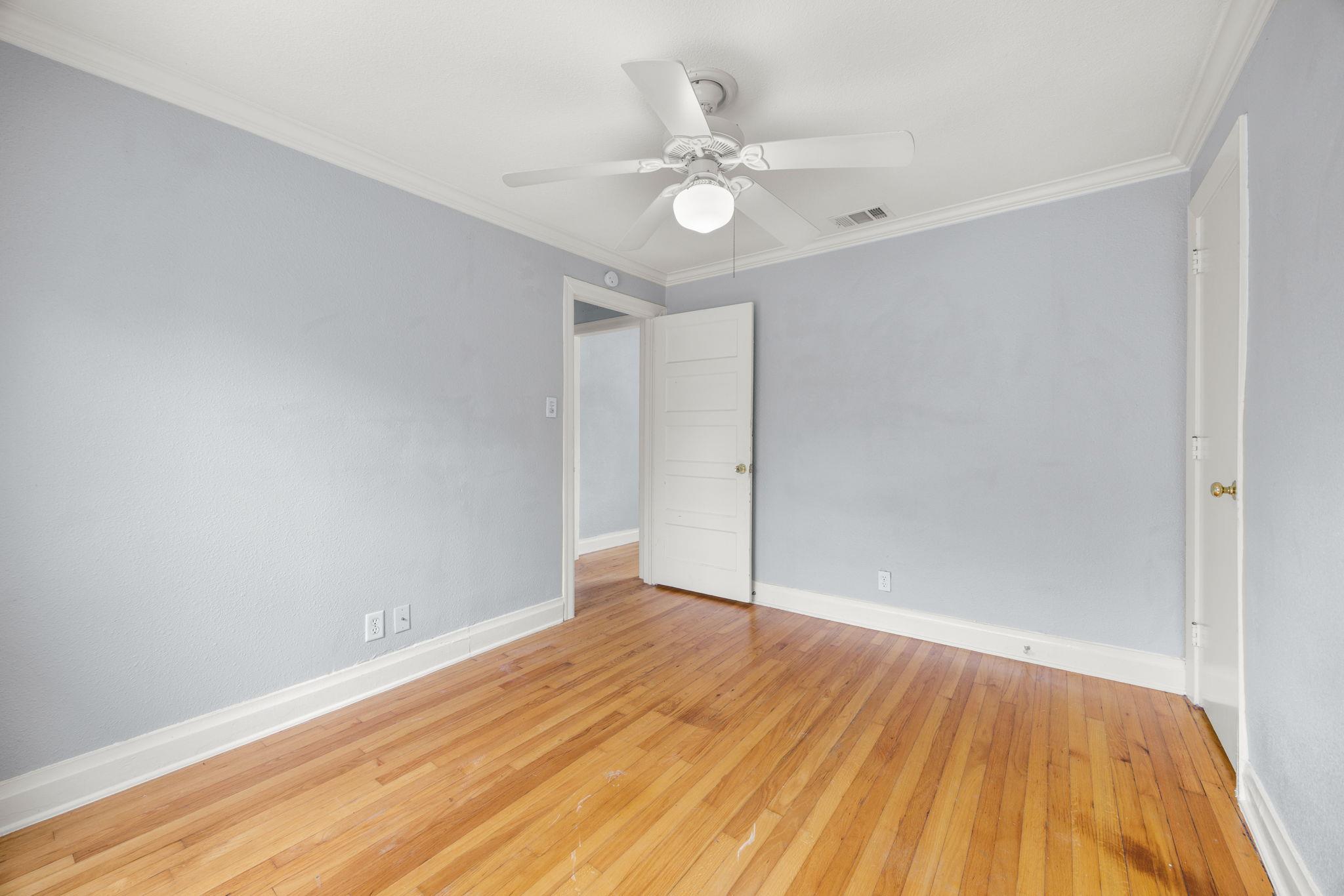 5513 Jim Hogg Ave, Austin, TX 78756