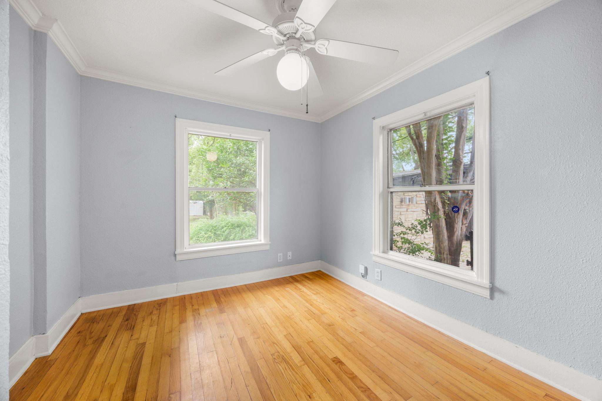 5513 Jim Hogg Ave, Austin, TX 78756