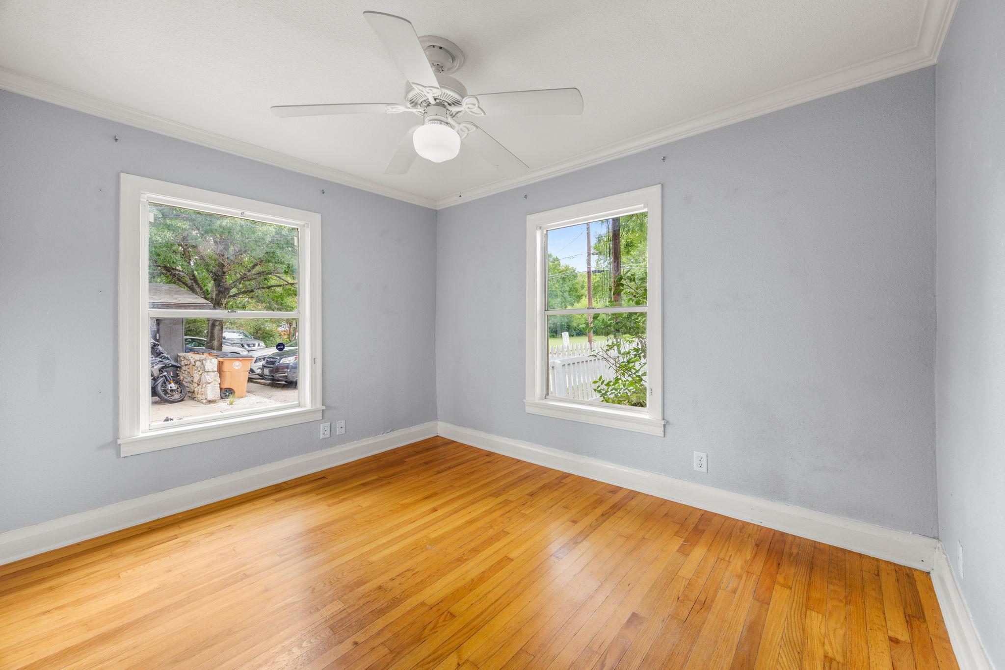 5513 Jim Hogg Ave, Austin, TX 78756