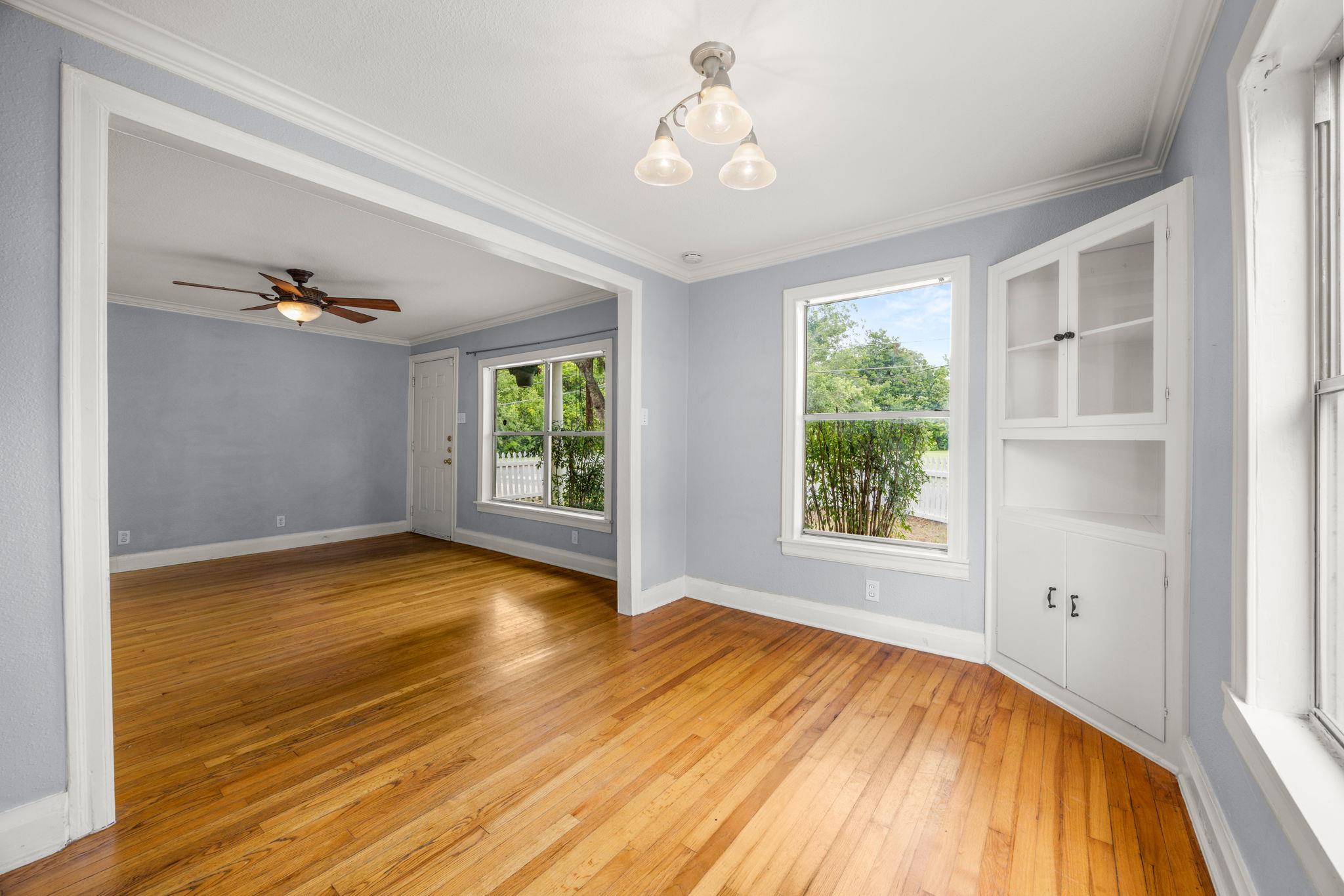 5513 Jim Hogg Ave, Austin, TX 78756