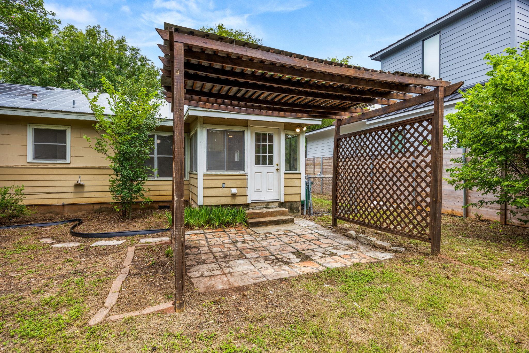 5513 Jim Hogg Ave, Austin, TX 78756