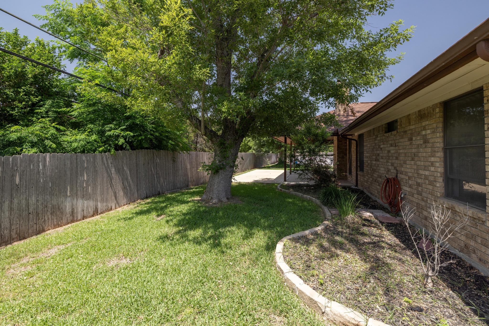 1008 Wood Shadows Dr, Harker Heights, TX 76548