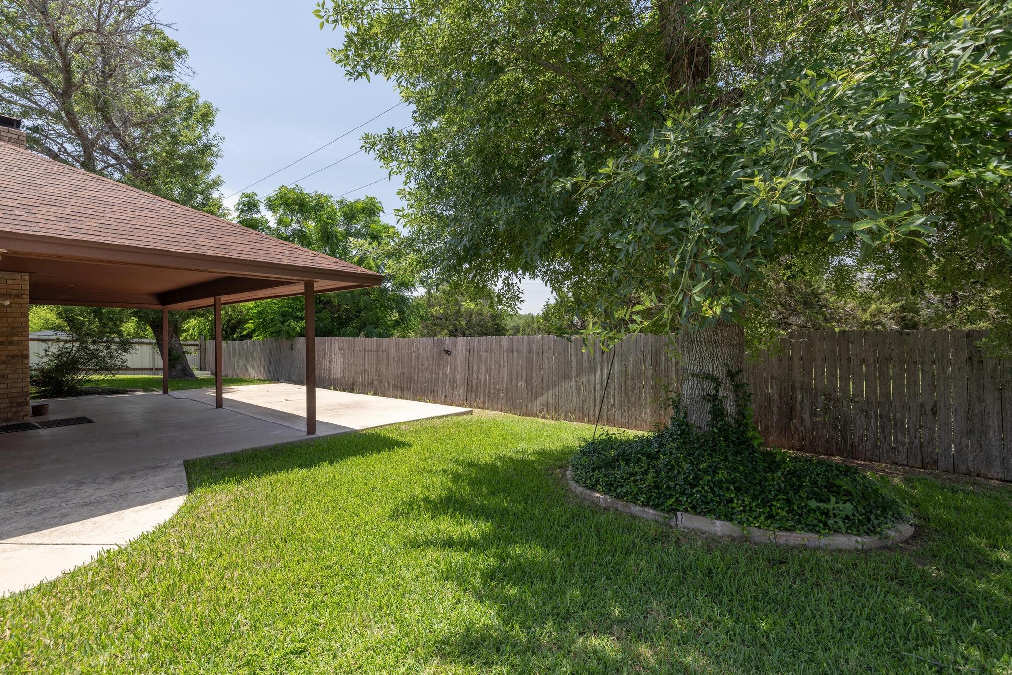 1008 Wood Shadows Dr, Harker Heights, TX 76548
