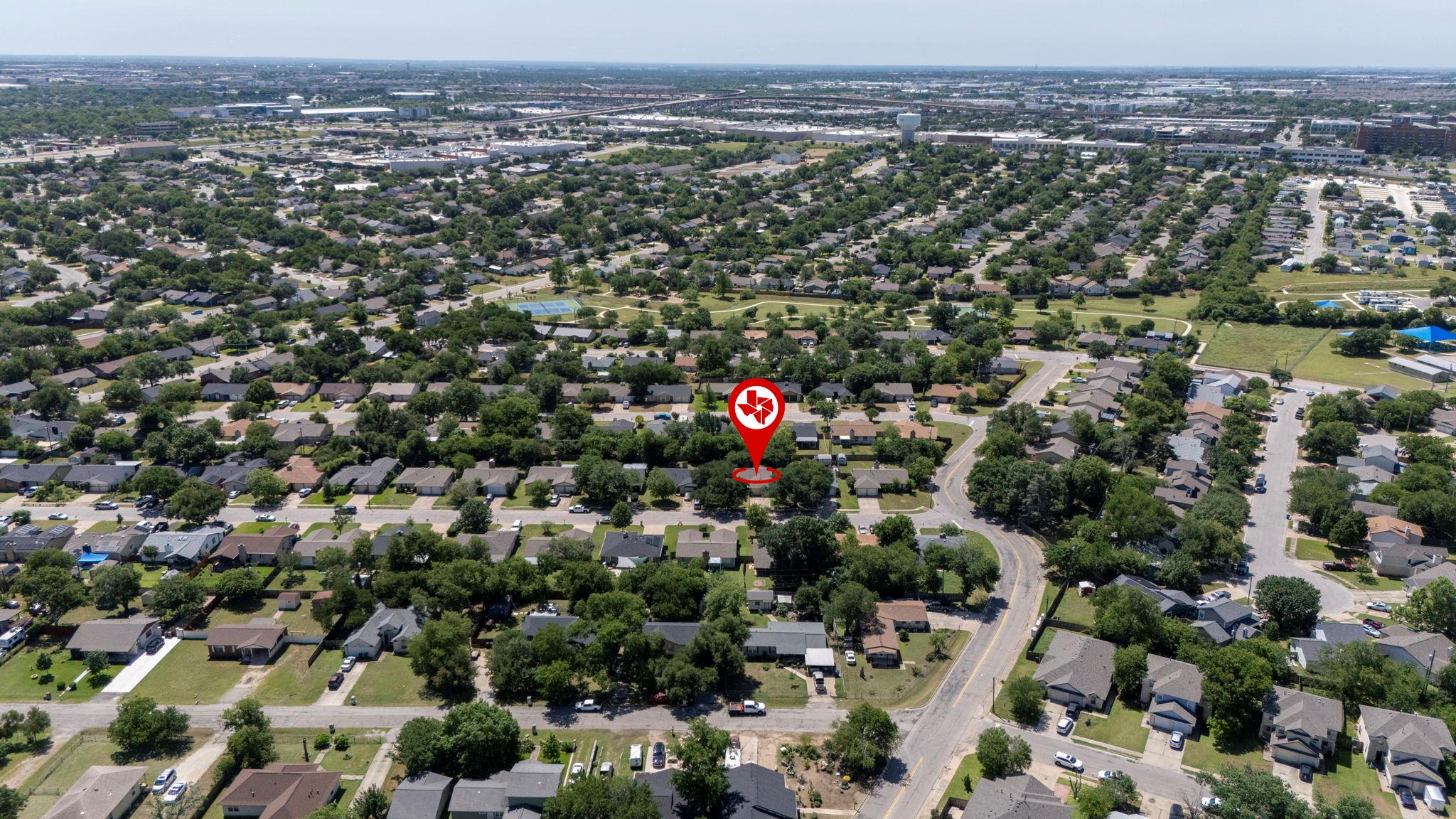 907 Cactus Dr, Round Rock, TX 78681