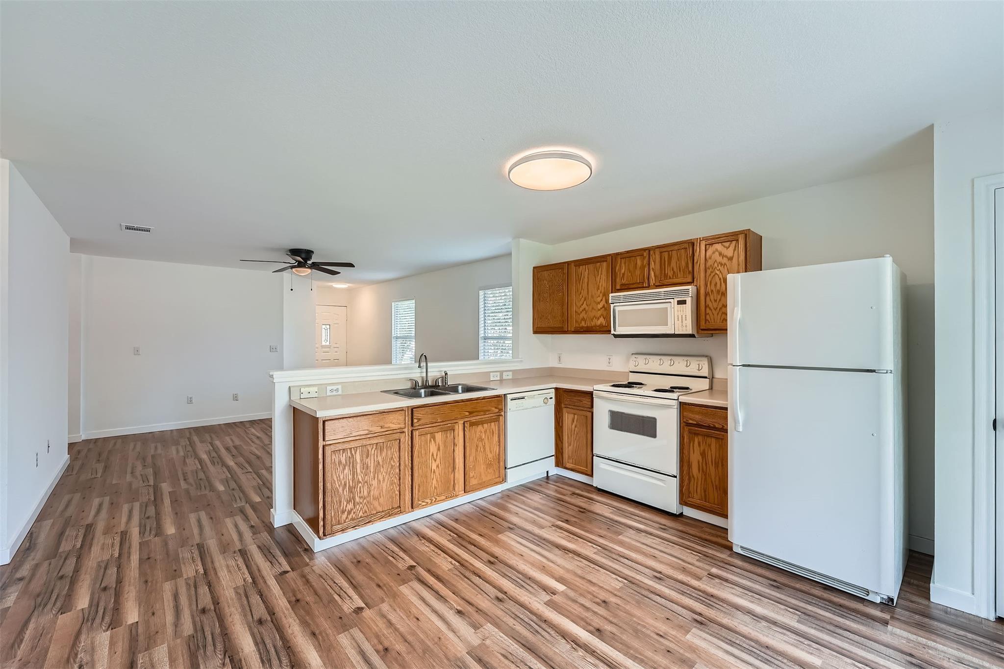 12404 Campana Dr, Del Valle, TX 78617
