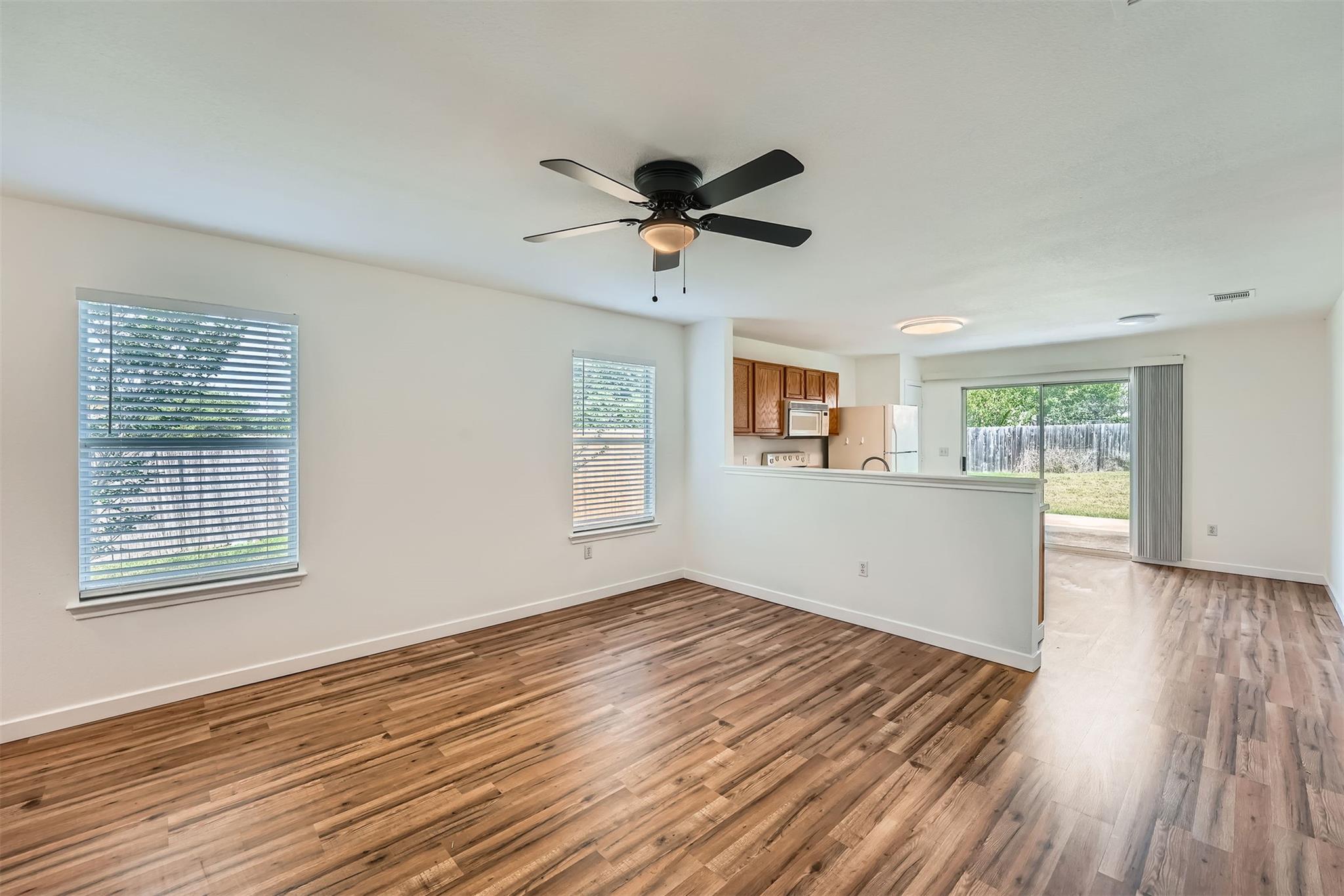 12404 Campana Dr, Del Valle, TX 78617