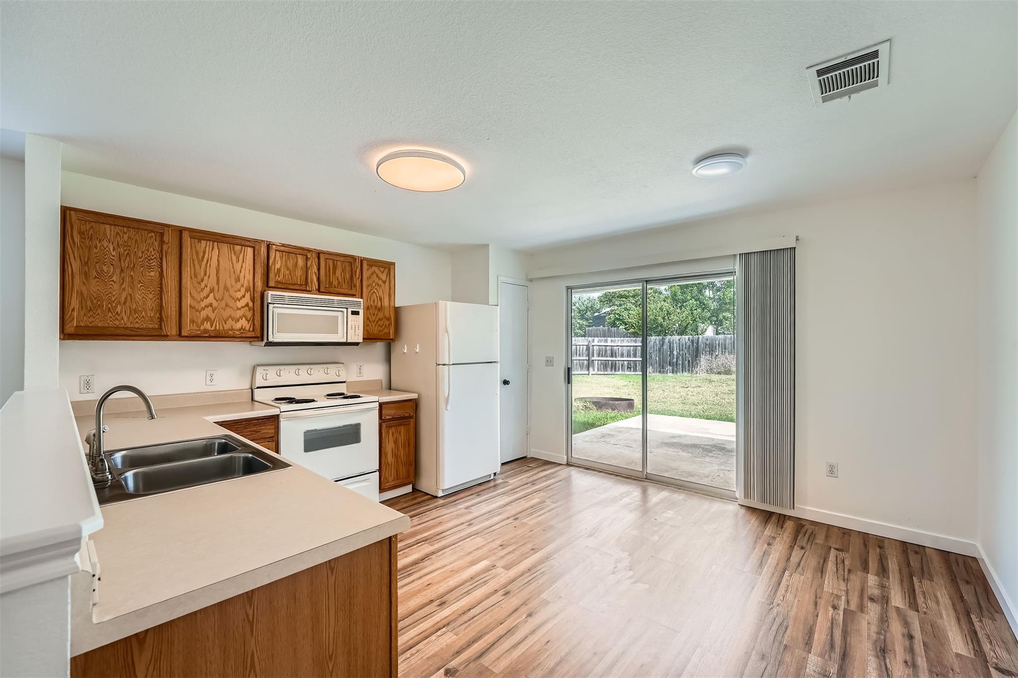 12404 Campana Dr, Del Valle, TX 78617