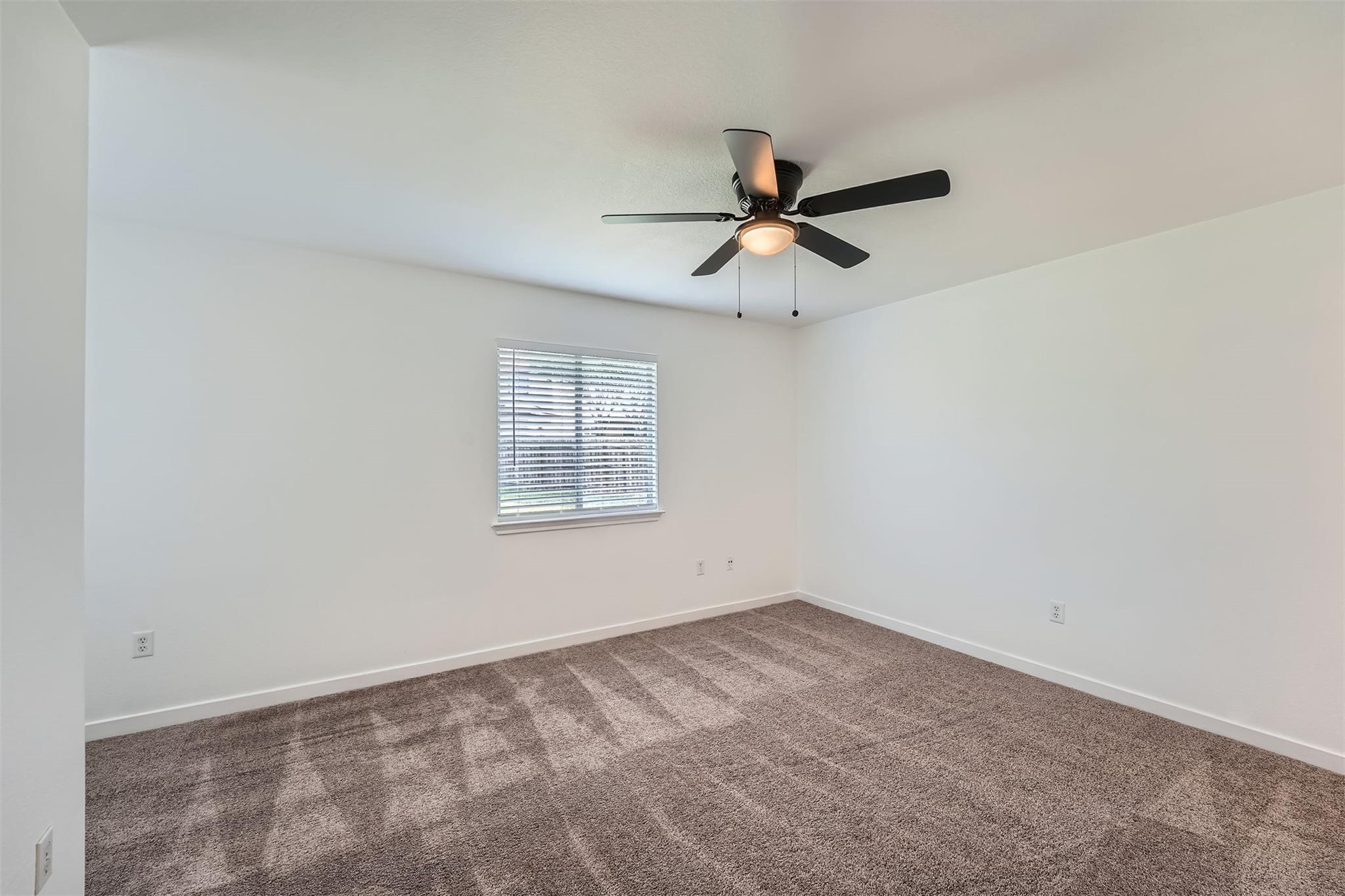 12404 Campana Dr, Del Valle, TX 78617