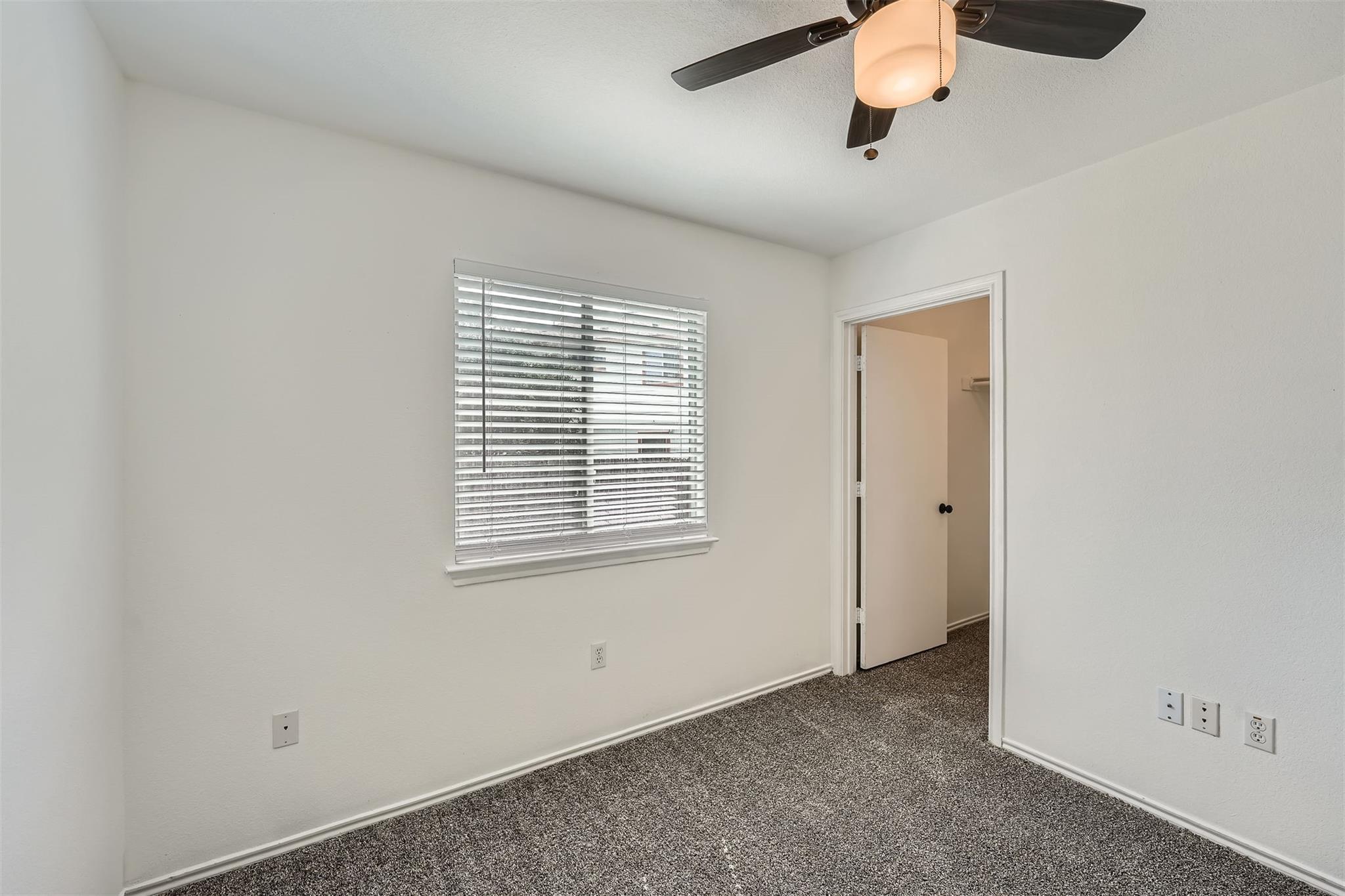 12404 Campana Dr, Del Valle, TX 78617