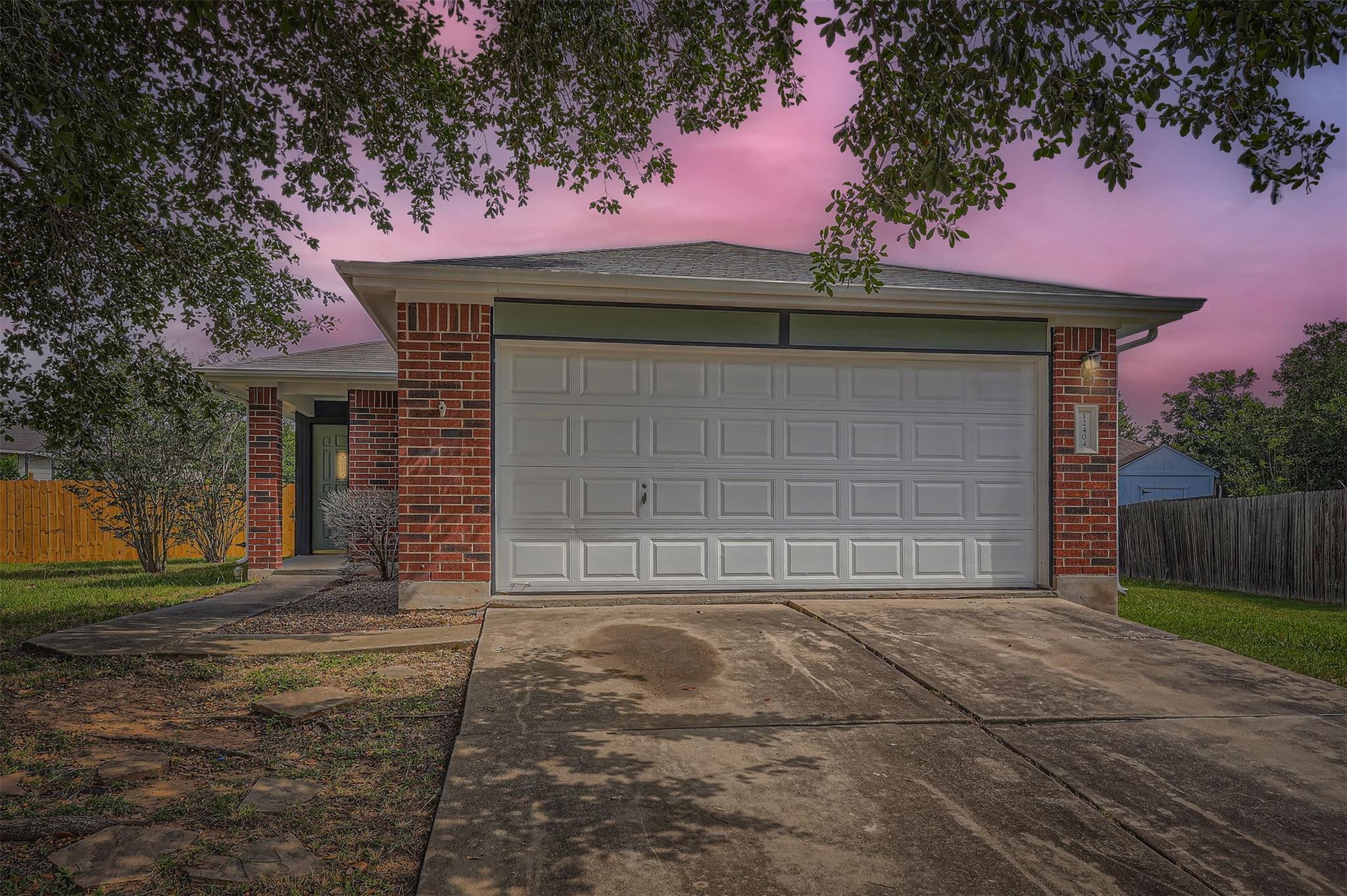 12404 Campana Dr, Del Valle, TX 78617