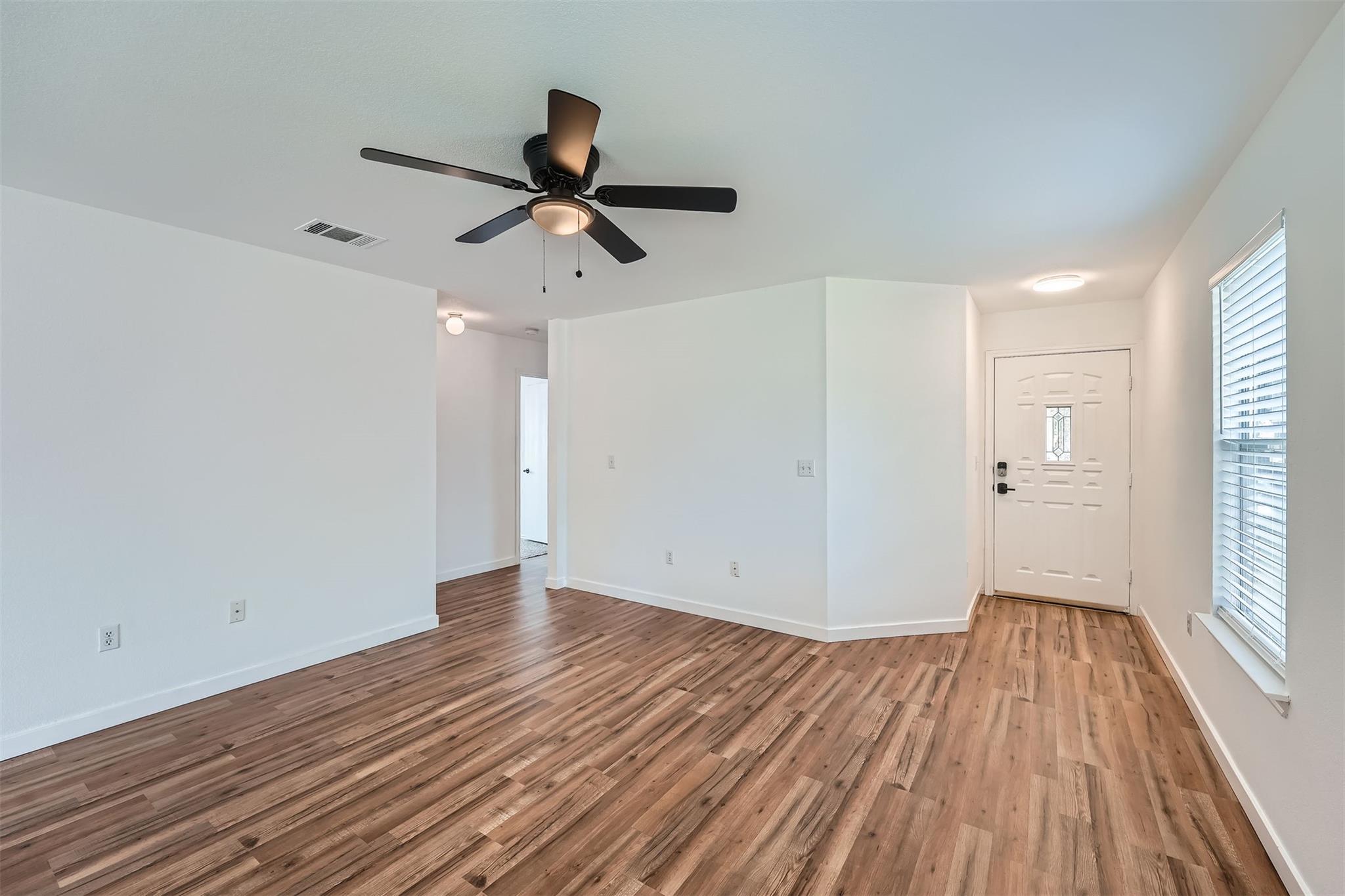 12404 Campana Dr, Del Valle, TX 78617