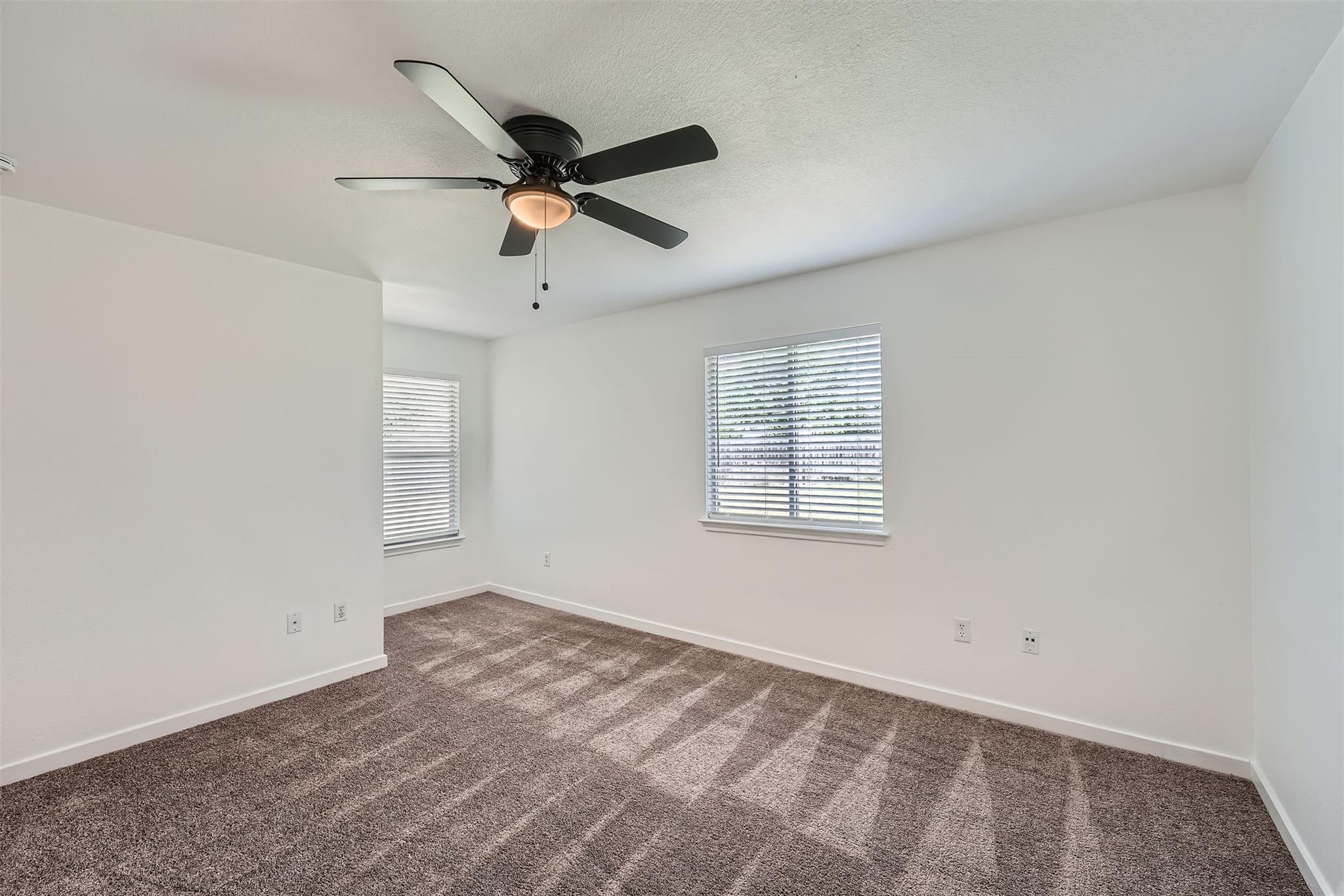 12404 Campana Dr, Del Valle, TX 78617