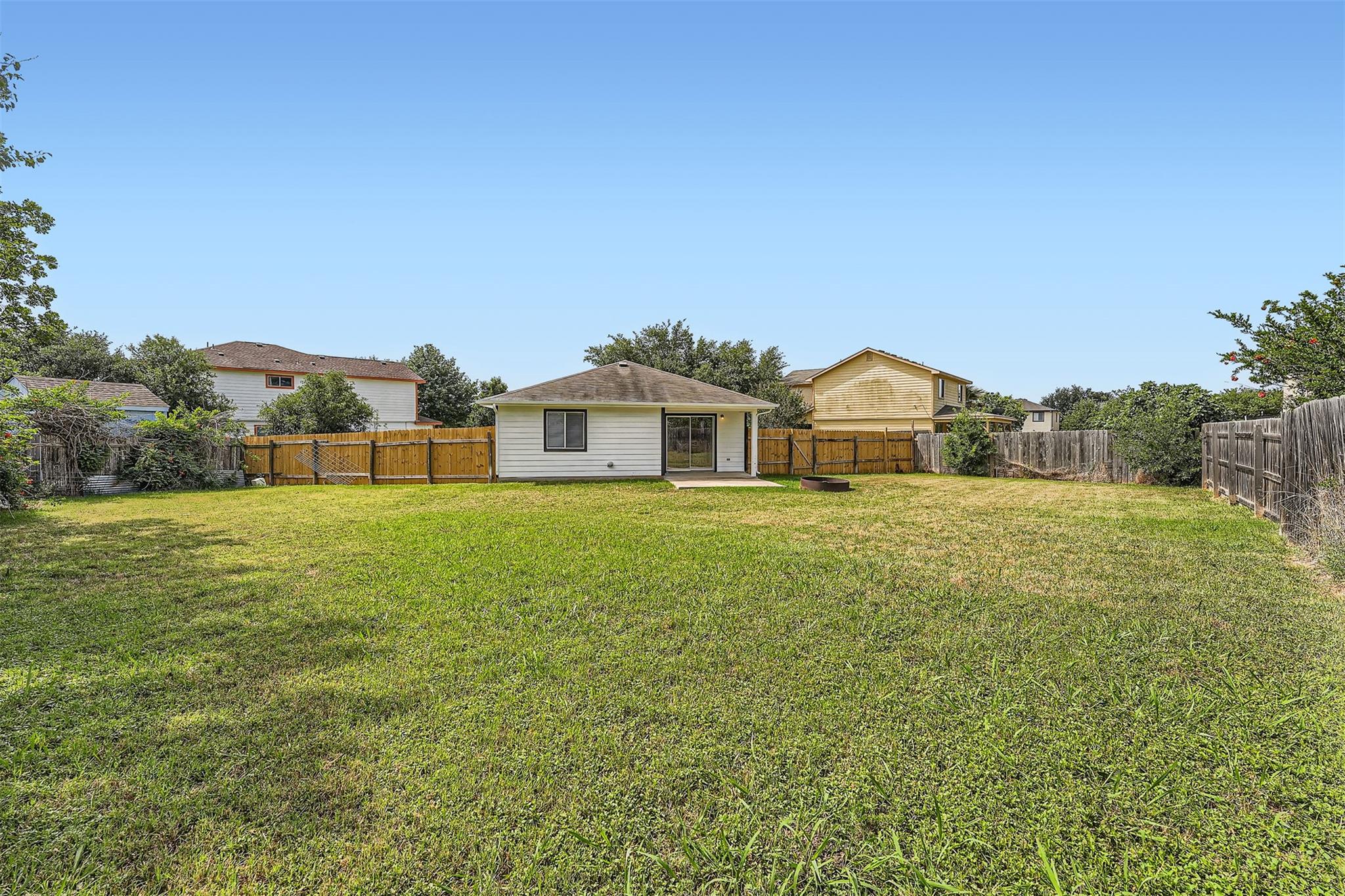 12404 Campana Dr, Del Valle, TX 78617