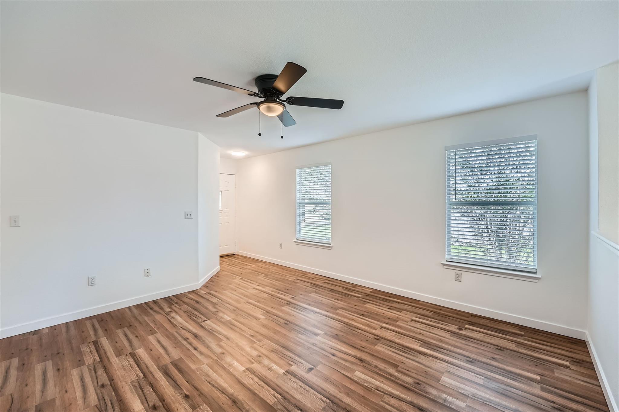 12404 Campana Dr, Del Valle, TX 78617