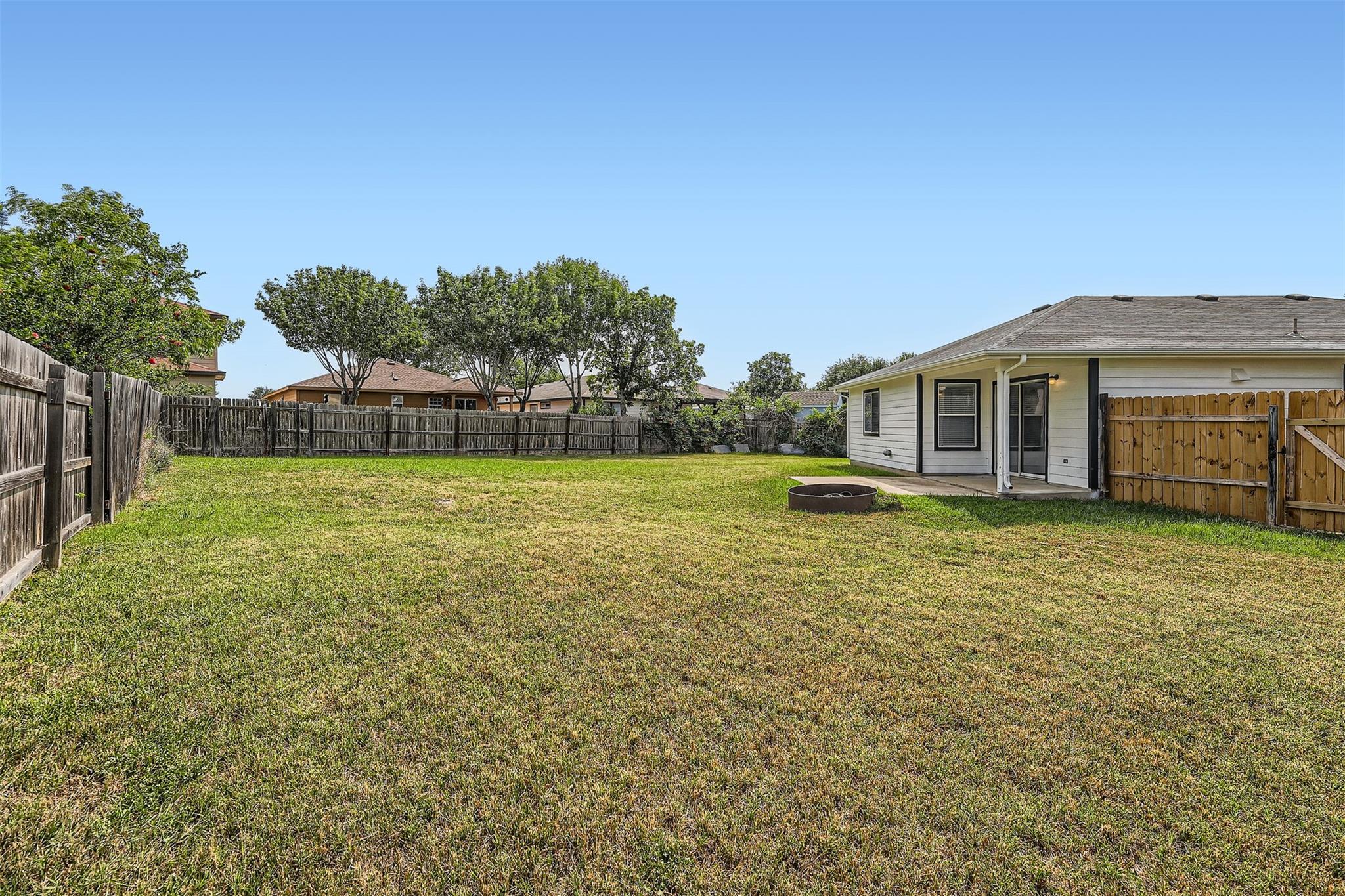 12404 Campana Dr, Del Valle, TX 78617