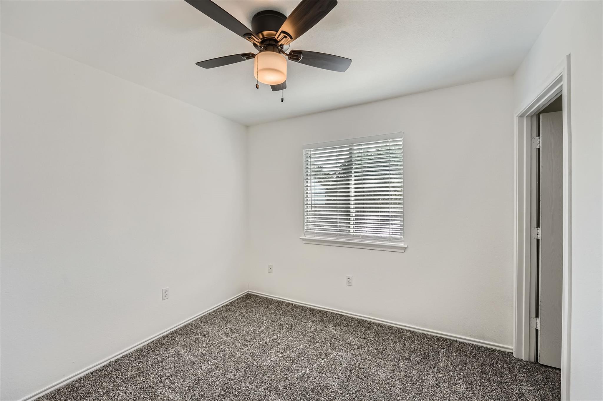 12404 Campana Dr, Del Valle, TX 78617