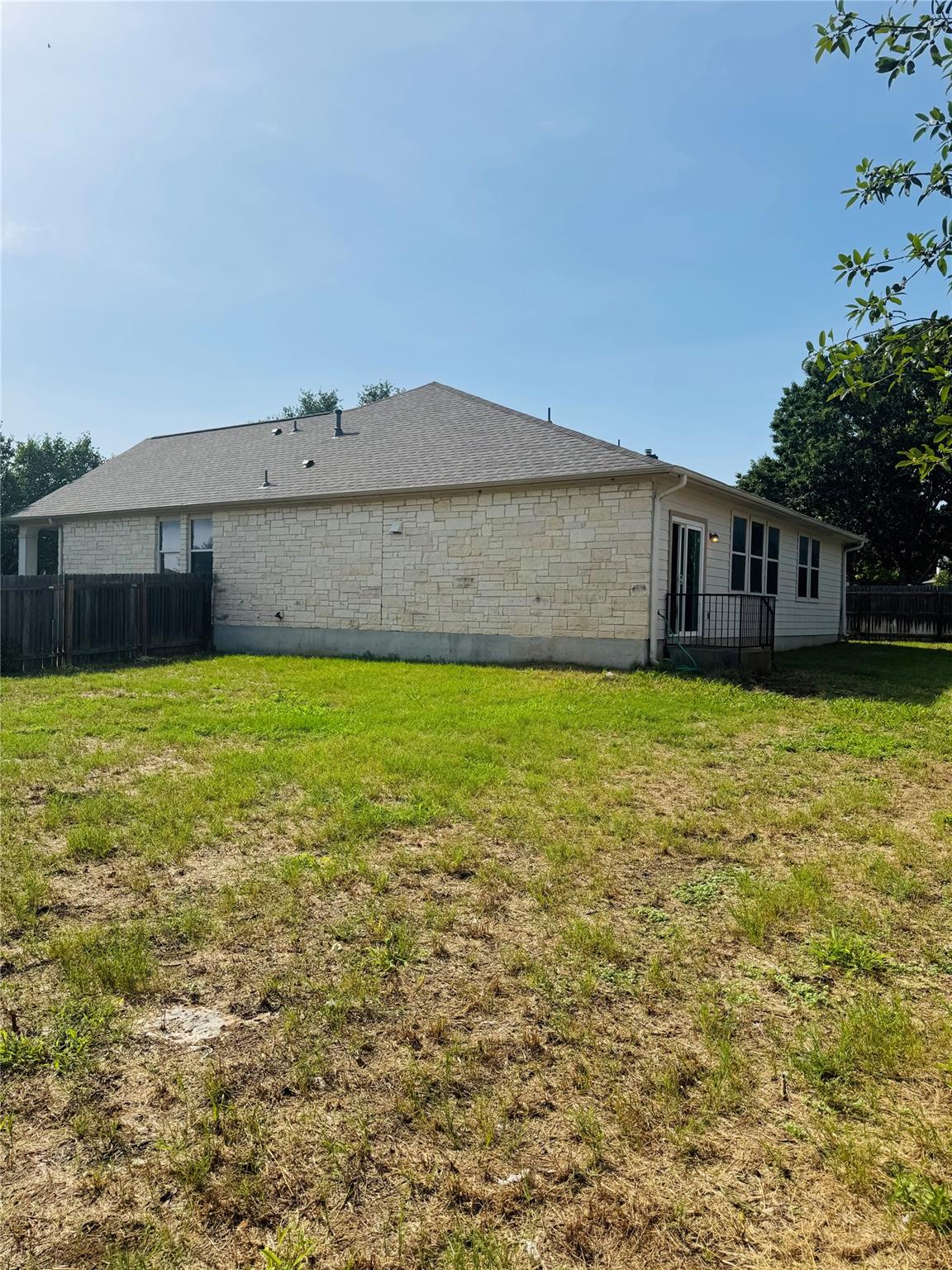 8217 Menlo Park Pl, Round Rock, TX 78681