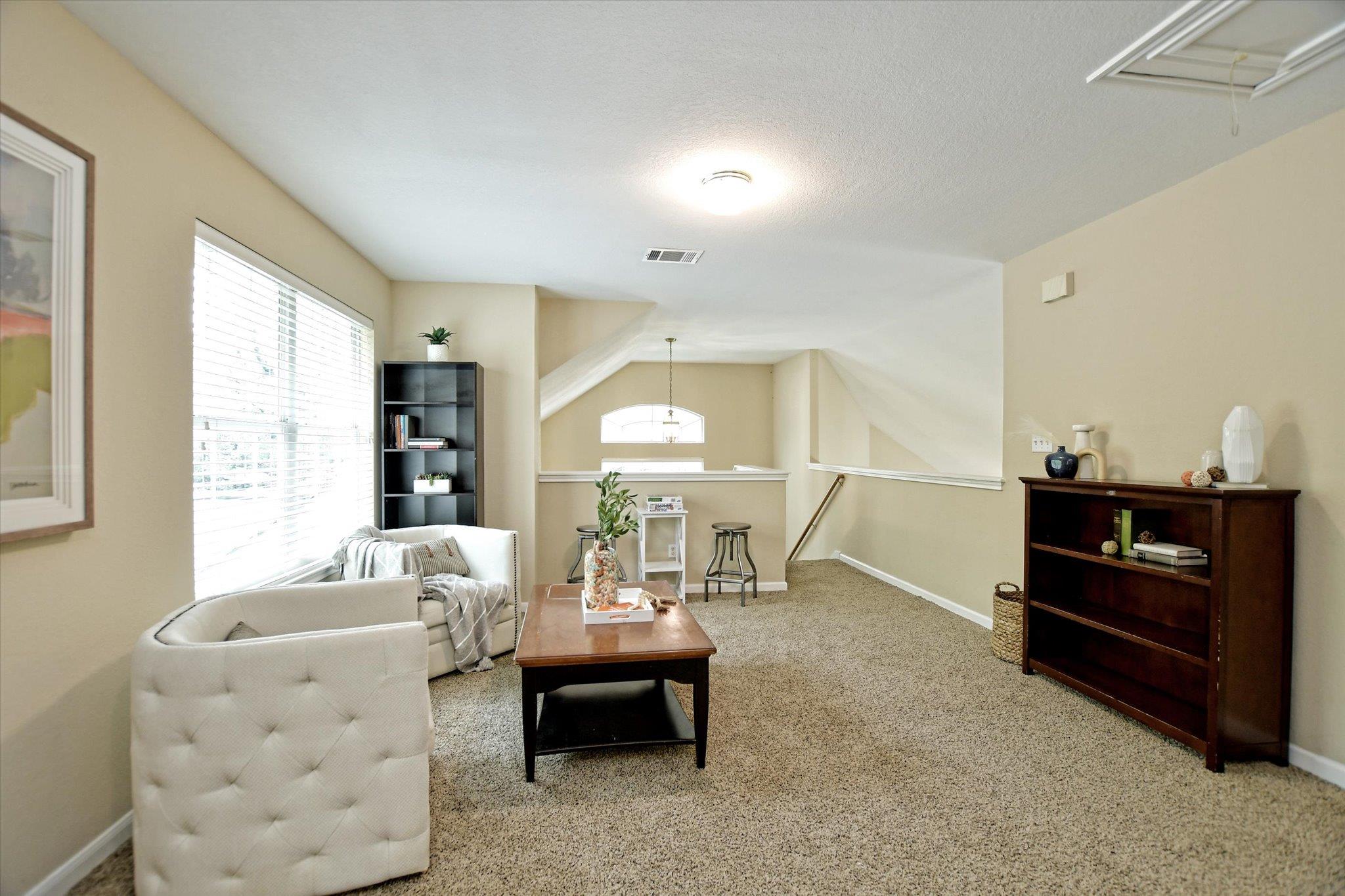 2012 Wood Glen Dr, Round Rock, TX 78681