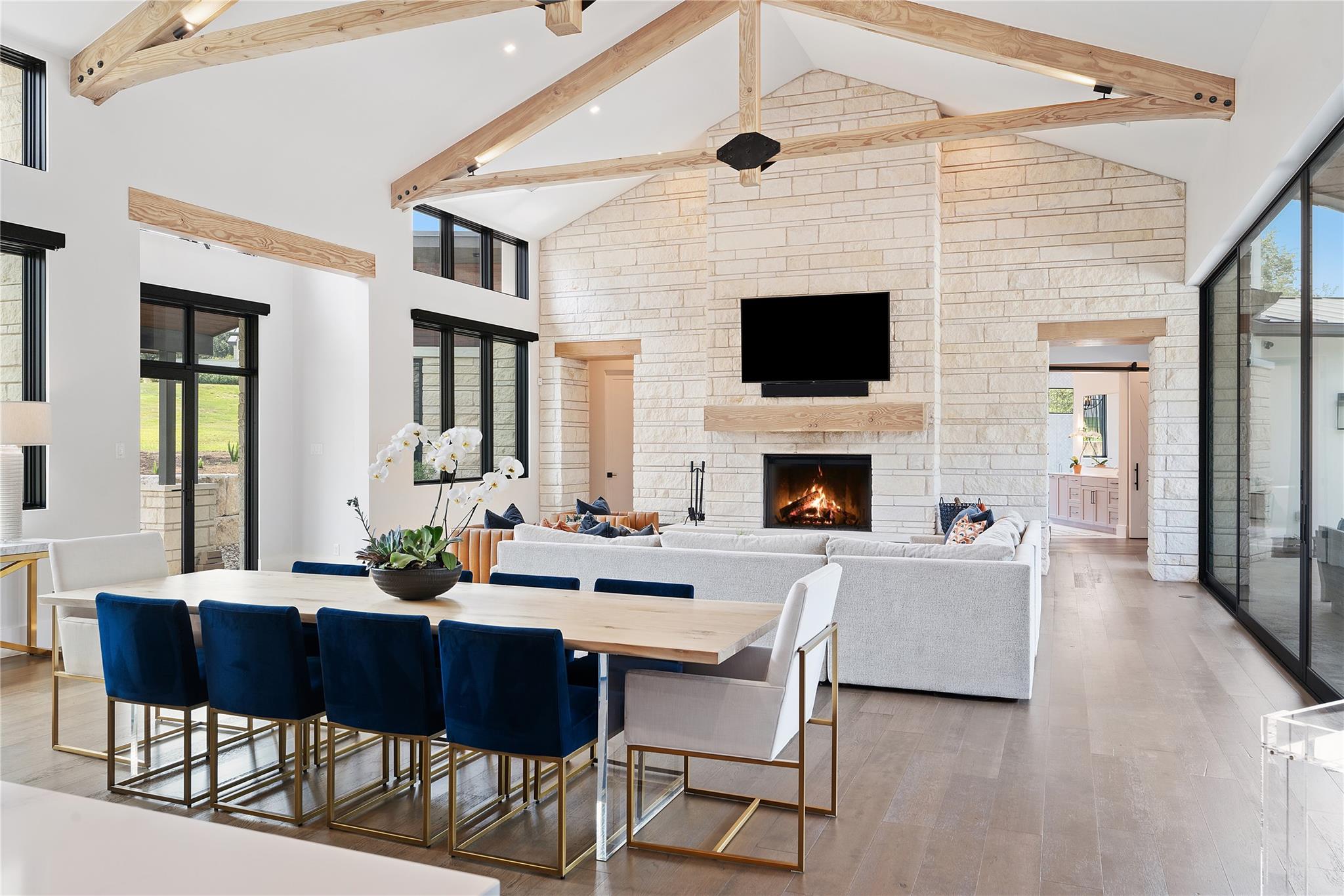 6037 Verandero Ct, Austin, TX 78738