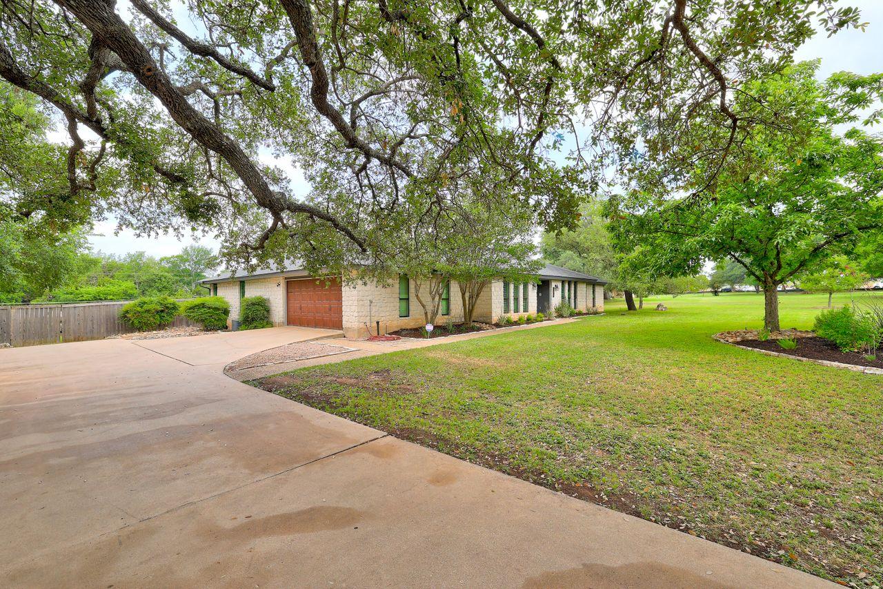 3701 Arrowhead Cir, Round Rock, TX 78681
