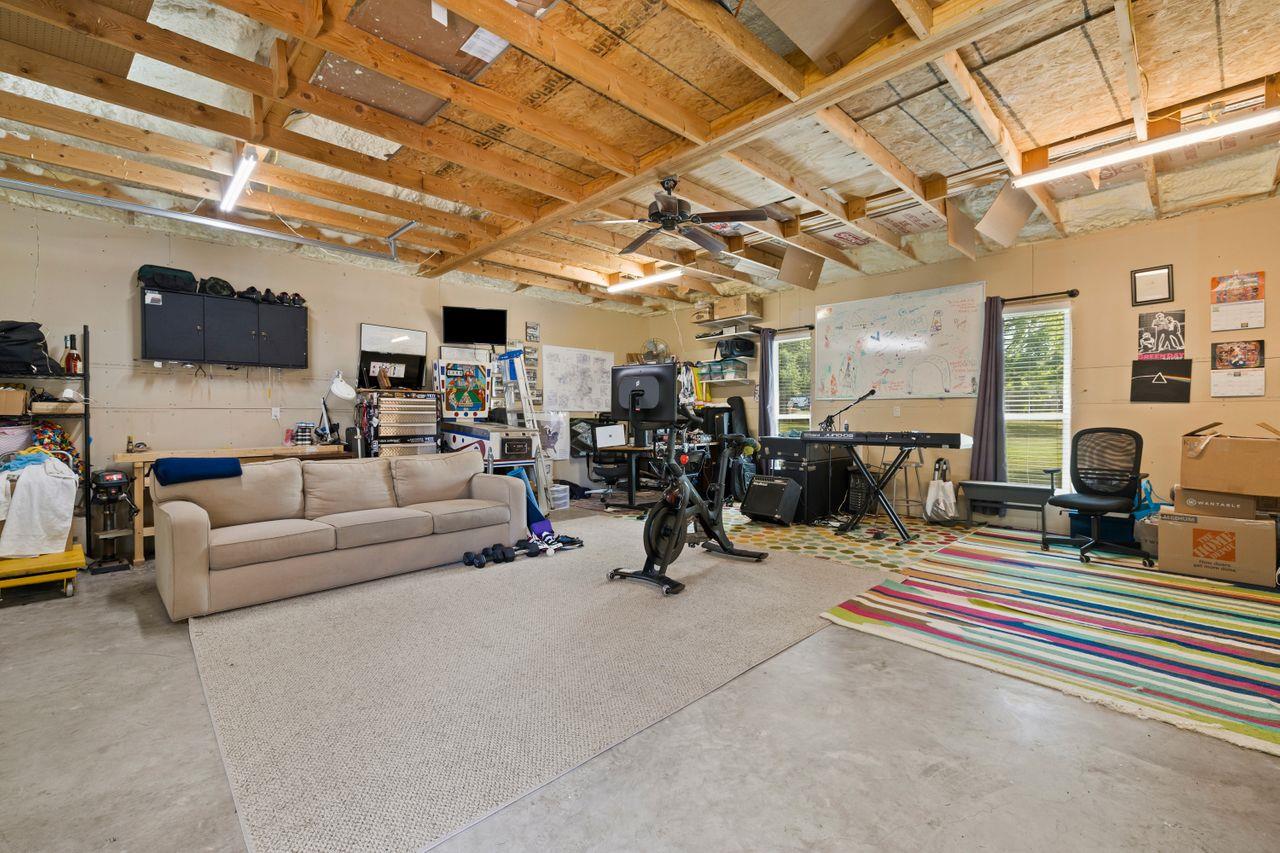 3701 Arrowhead Cir, Round Rock, TX 78681