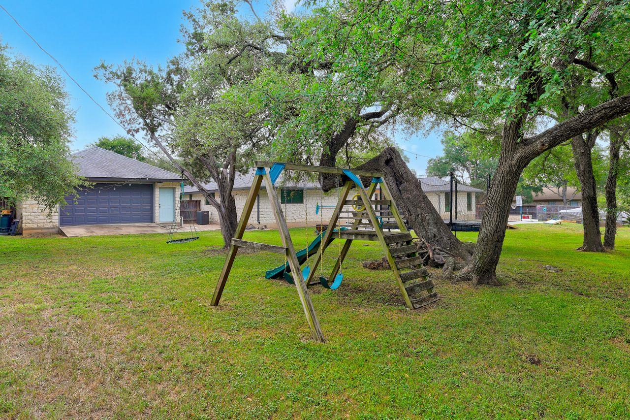 3701 Arrowhead Cir, Round Rock, TX 78681
