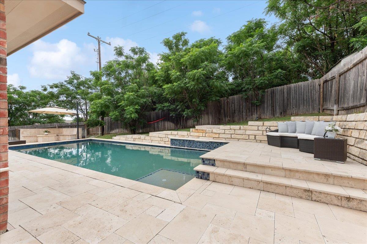1366 Red Stag Pl, Round Rock, TX 78665