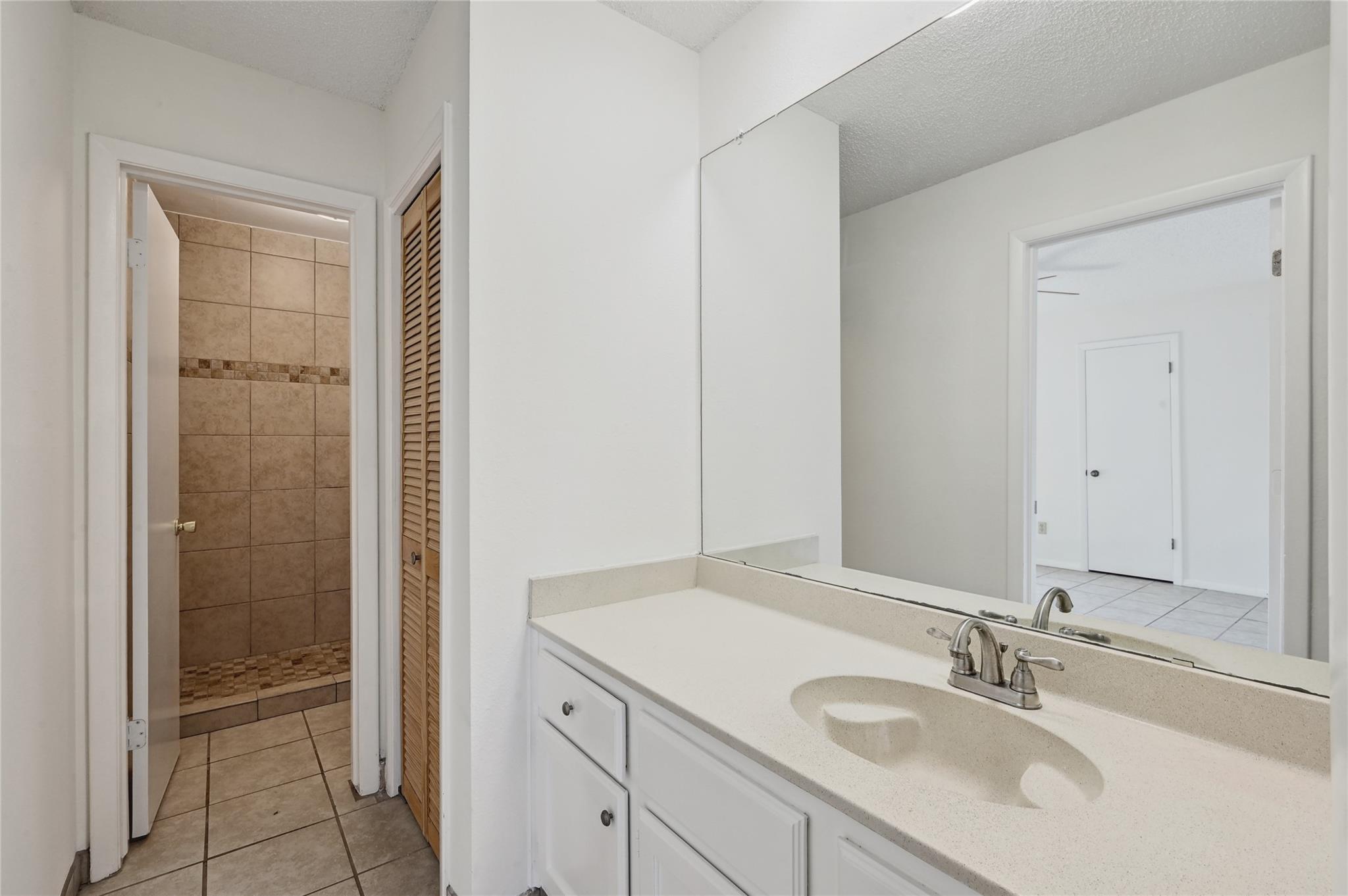 4307 S 1st St # 104, Austin, TX 78745