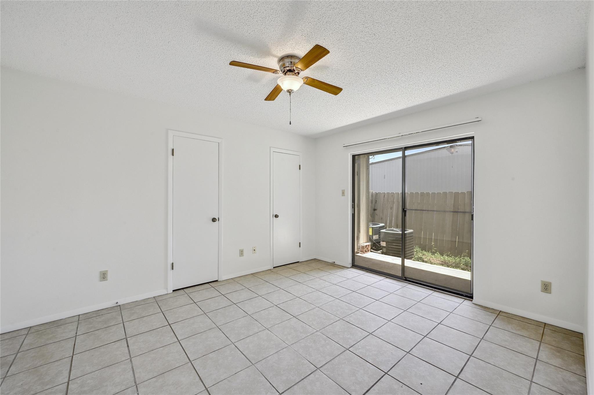 4307 S 1st St # 104, Austin, TX 78745