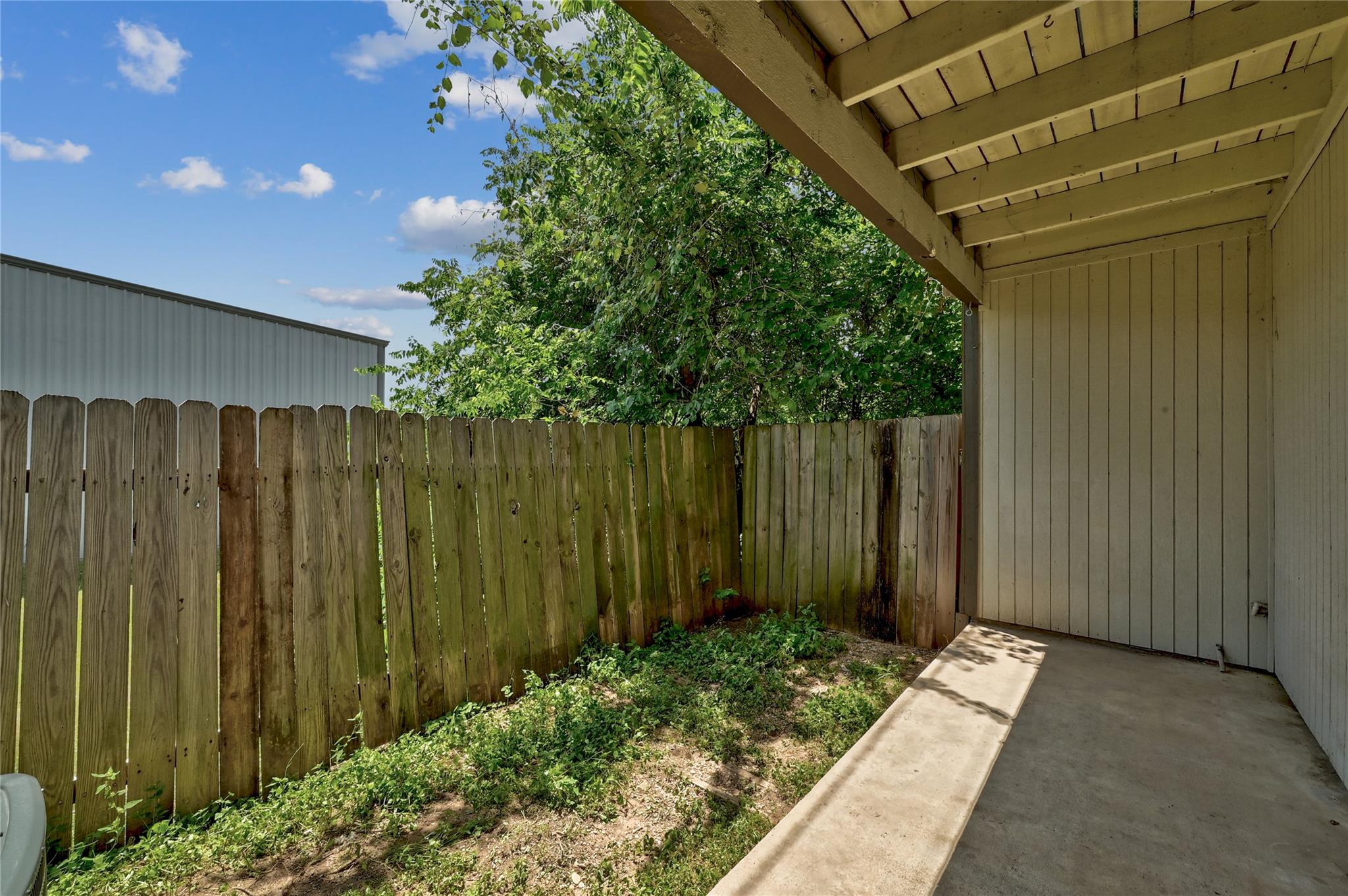 4307 S 1st St # 104, Austin, TX 78745