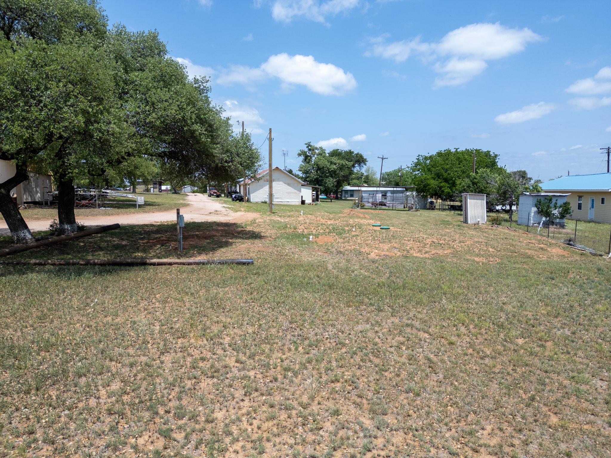 128 Golden Harvest Dr, Buchanan Dam, TX 78609