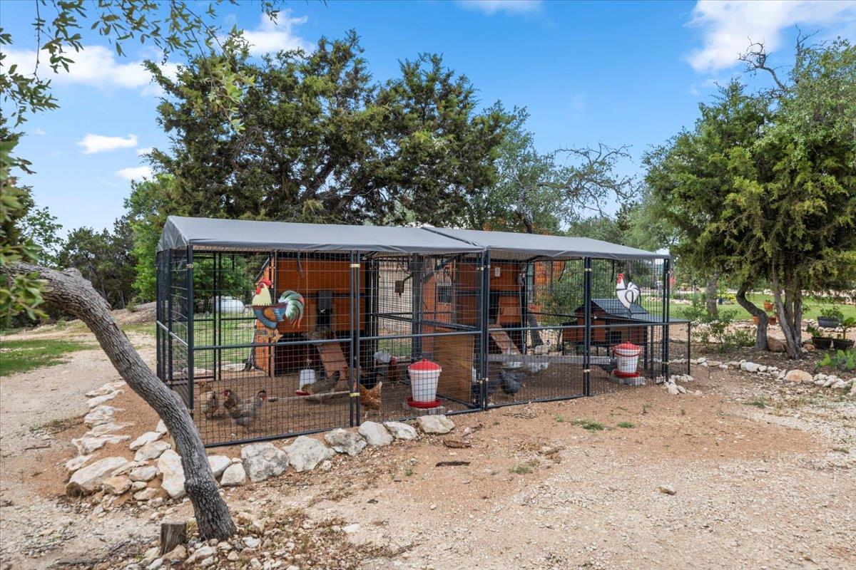 296 & 300 Ivy Dr, Liberty Hill, TX 78642