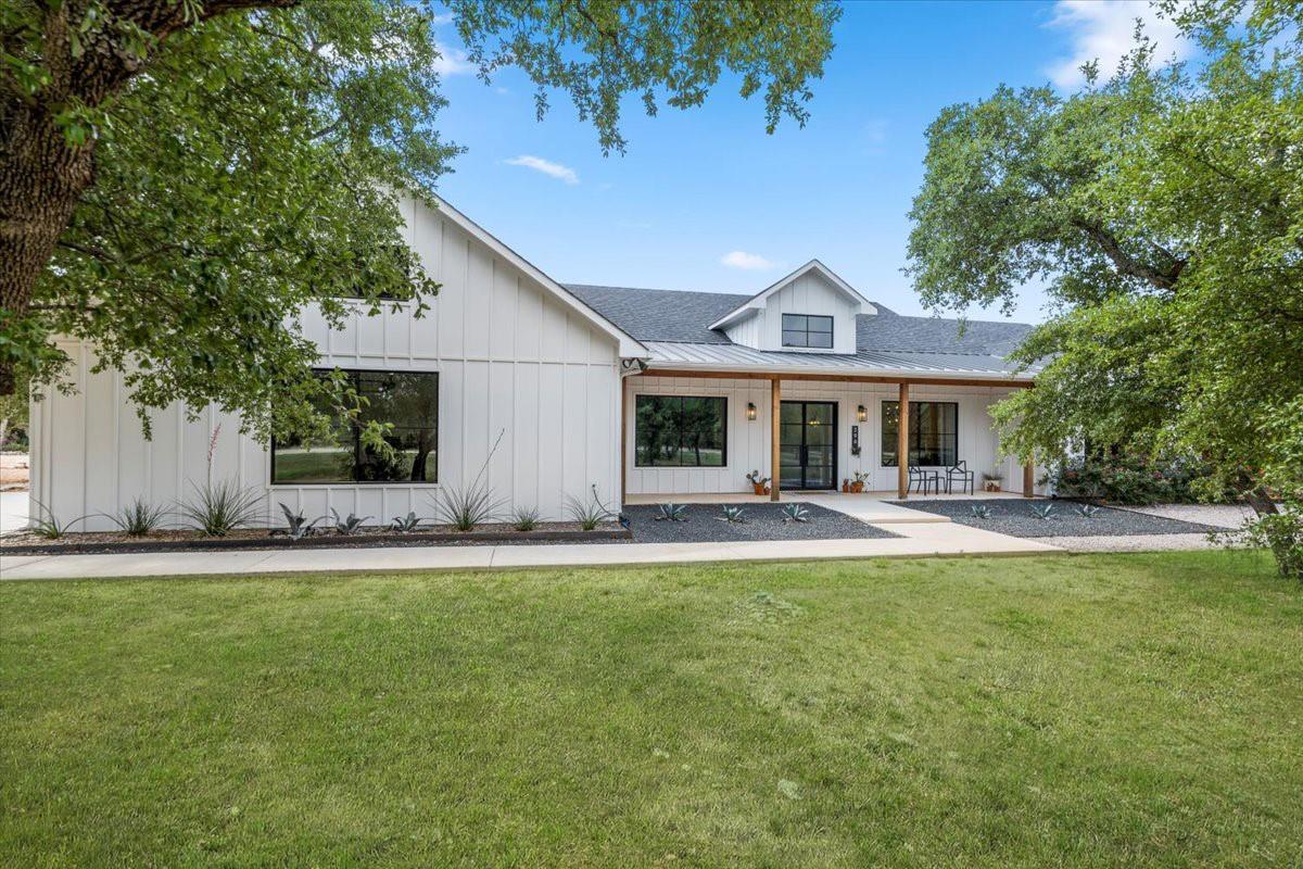 296 & 300 Ivy Dr, Liberty Hill, TX 78642