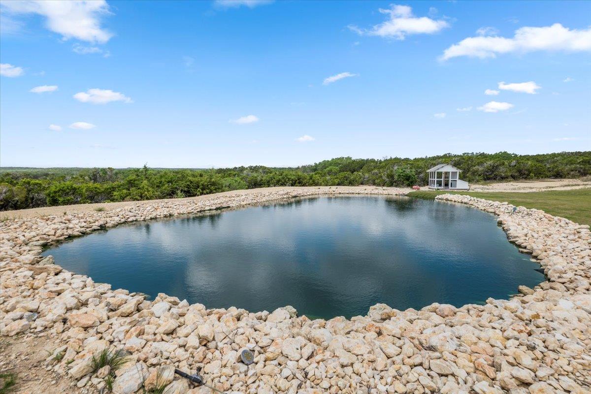 296 & 300 Ivy Dr, Liberty Hill, TX 78642