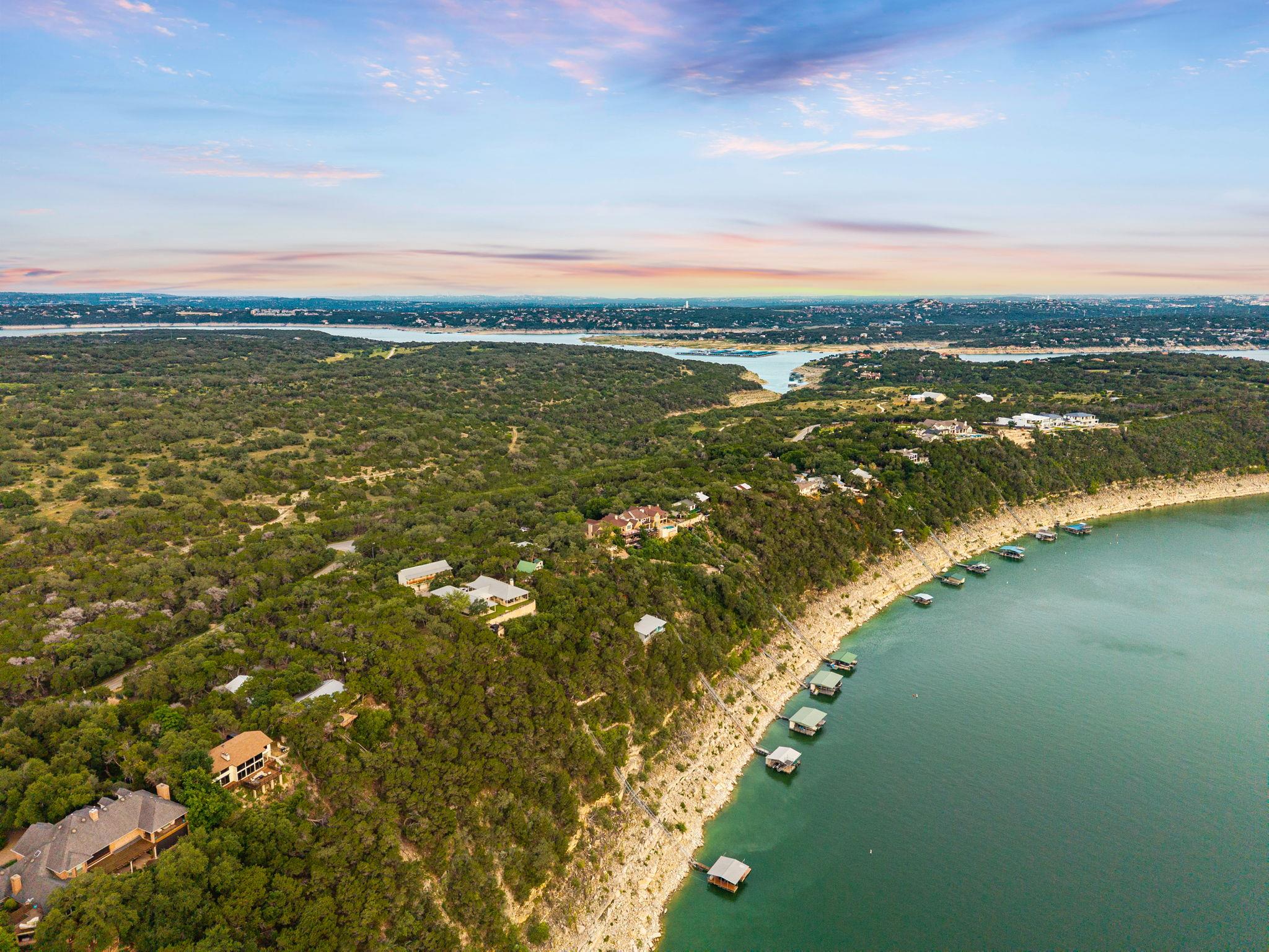 2804B Lohmans Ford Rd, Lago Vista, TX 78645