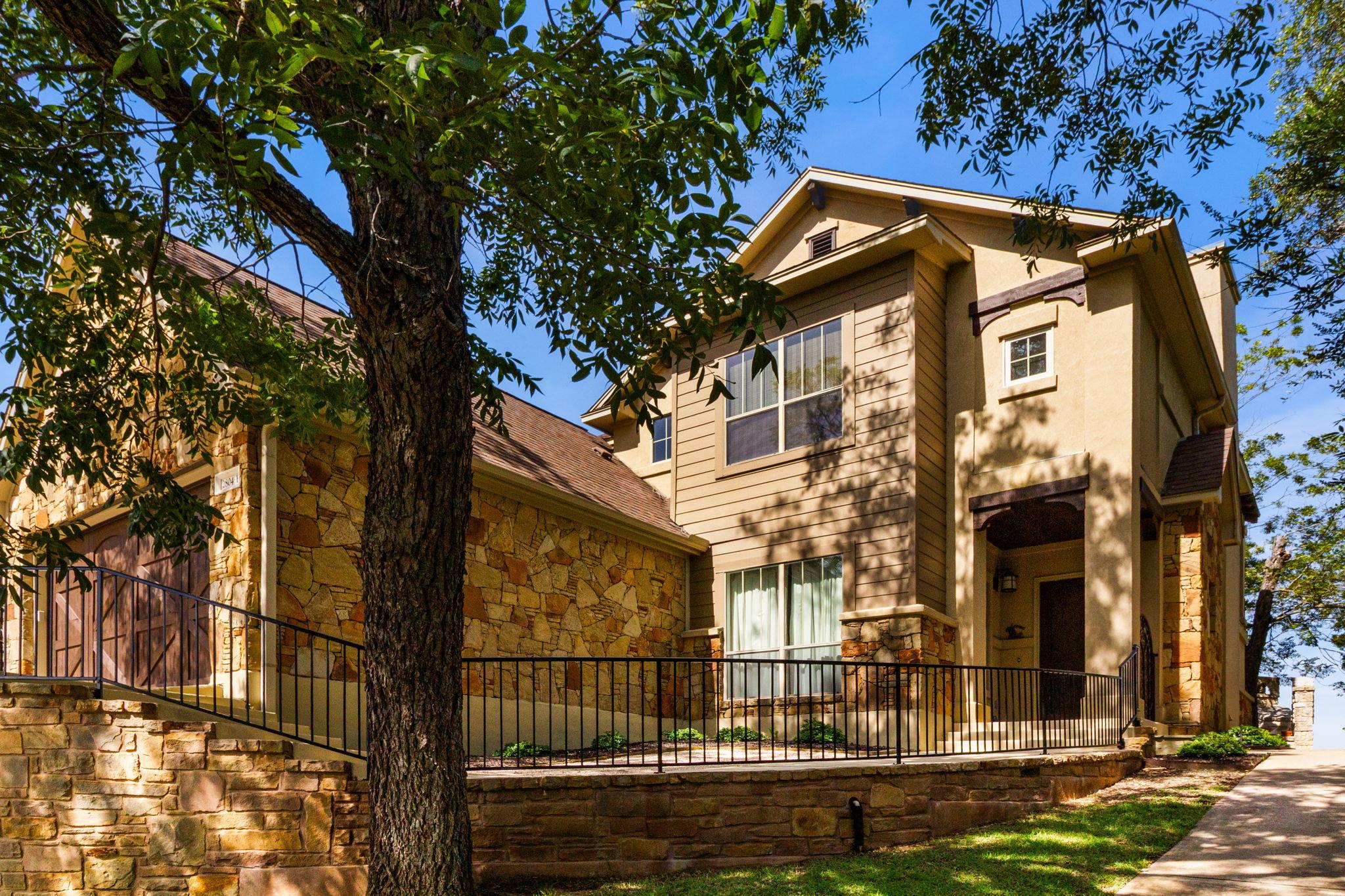 2804B Lohmans Ford Rd, Lago Vista, TX 78645