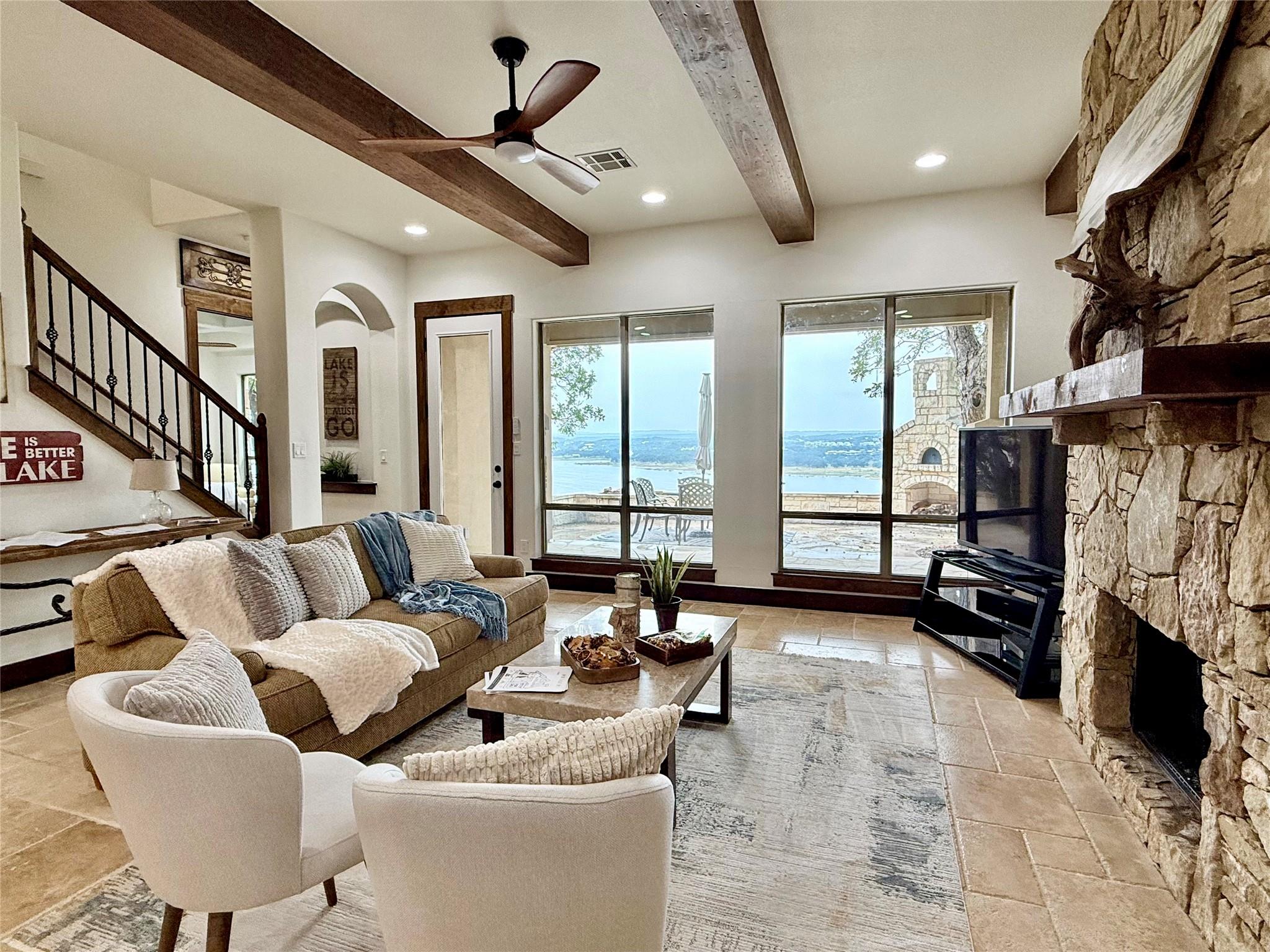 2804B Lohmans Ford Rd, Lago Vista, TX 78645