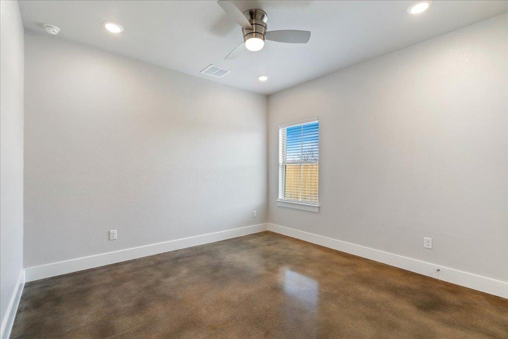 223 Timberline Dr, Burnet, TX 78611