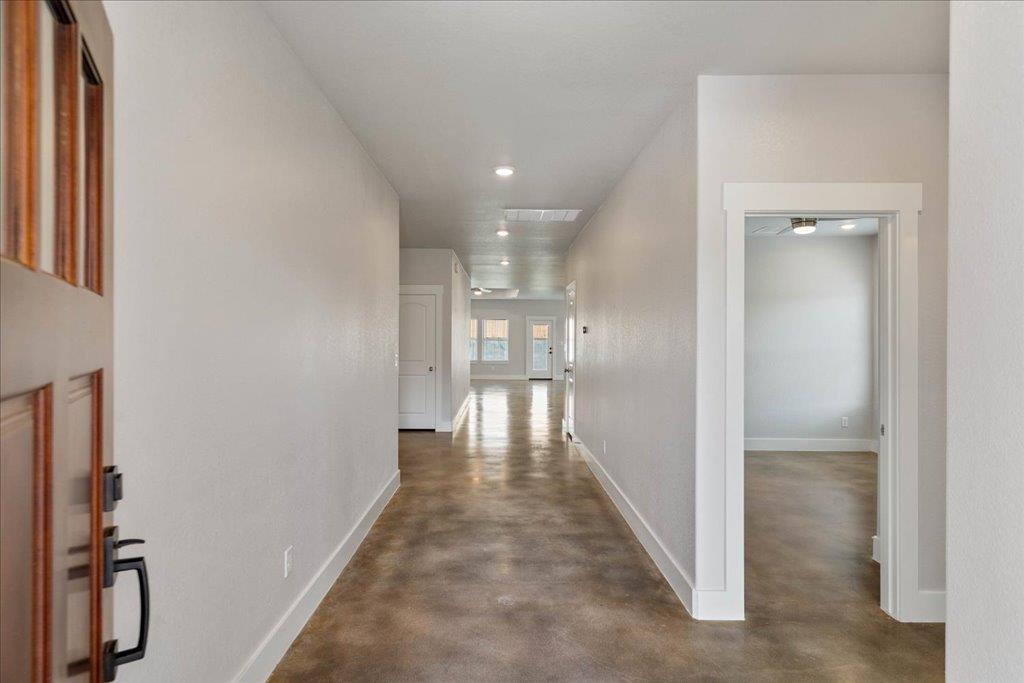 223 Timberline Dr, Burnet, TX 78611
