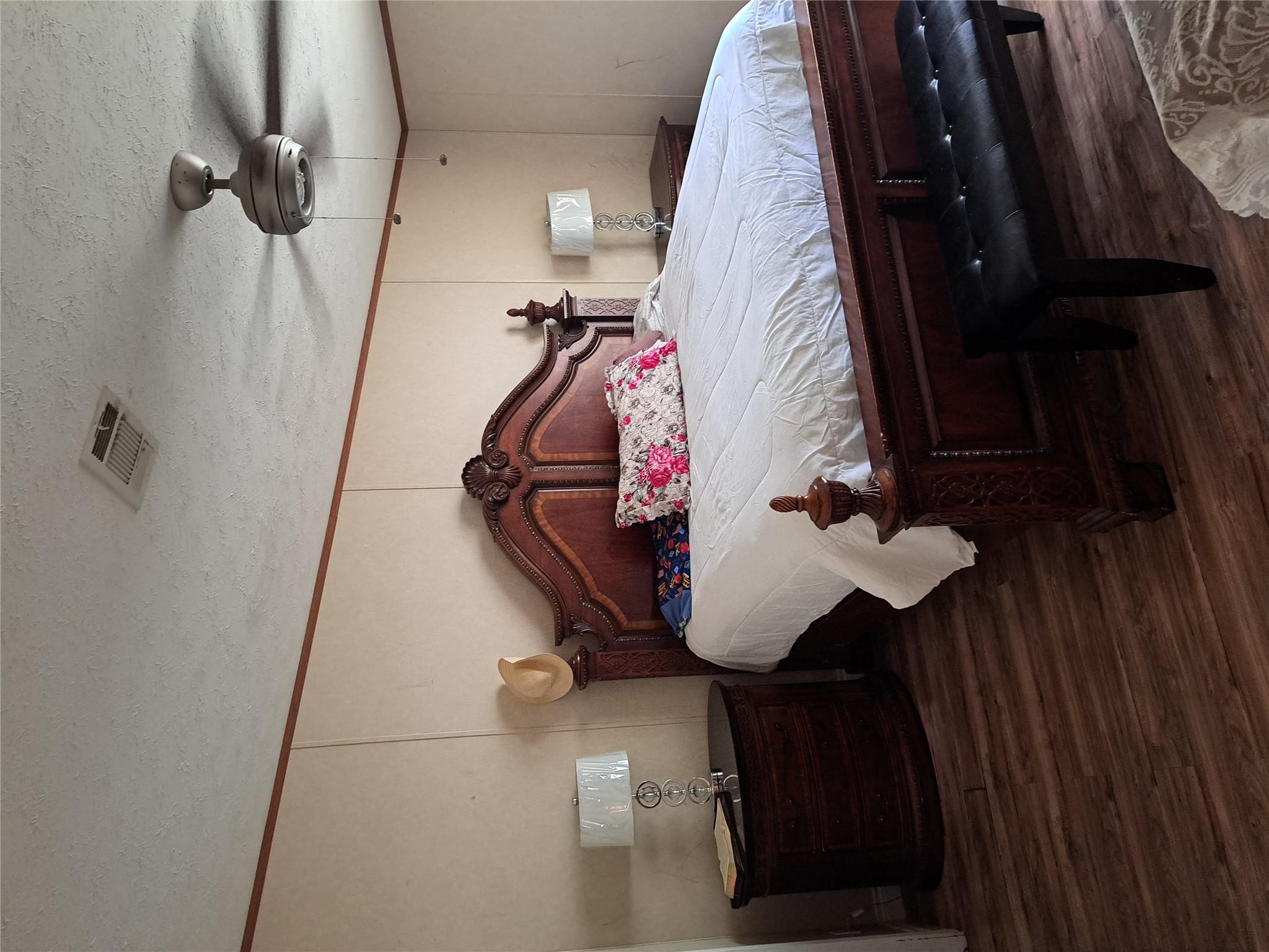 168 Maegan Ln, Cedar Creek, TX 78612