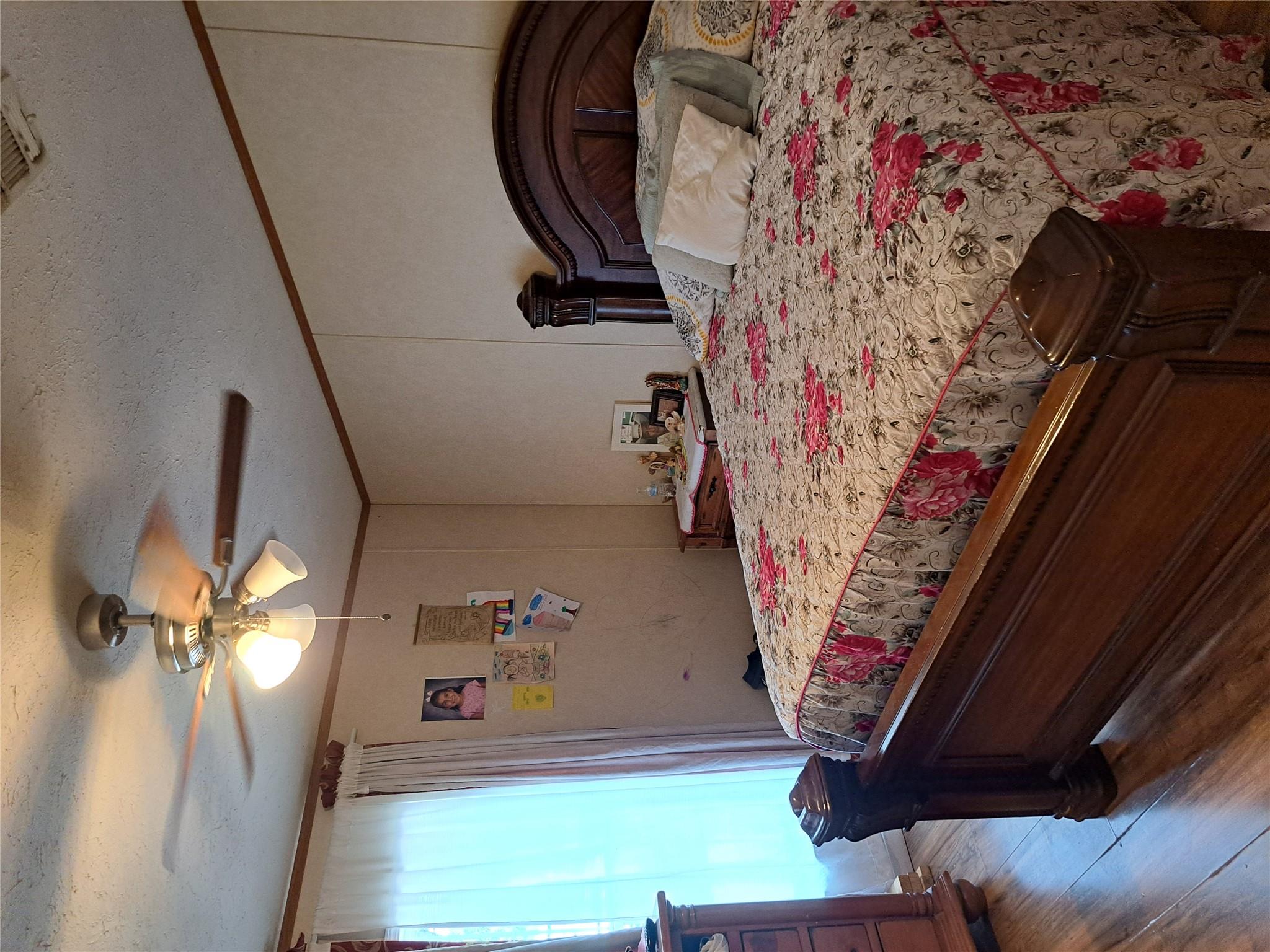 168 Maegan Ln, Cedar Creek, TX 78612