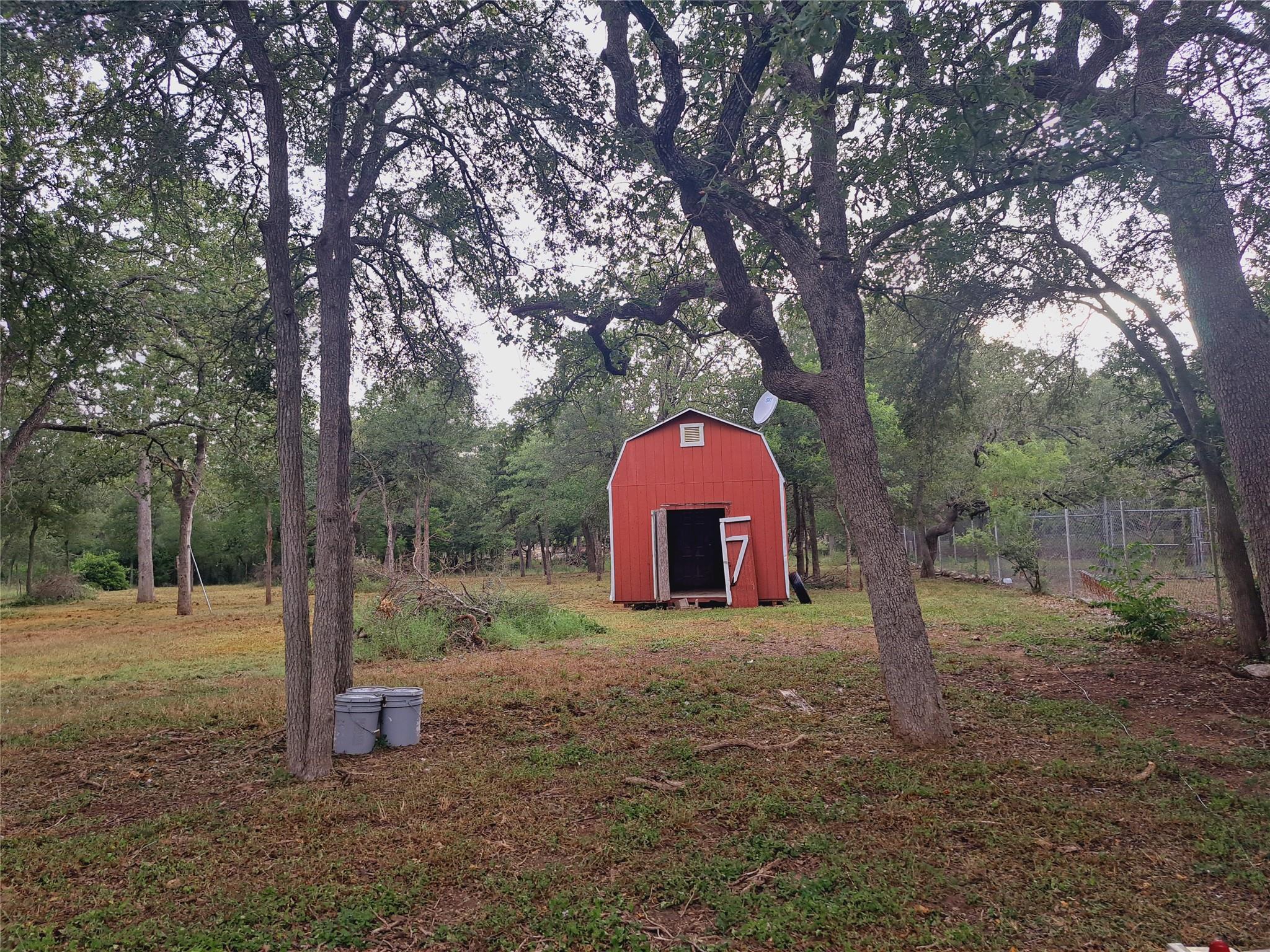 168 Maegan Ln, Cedar Creek, TX 78612