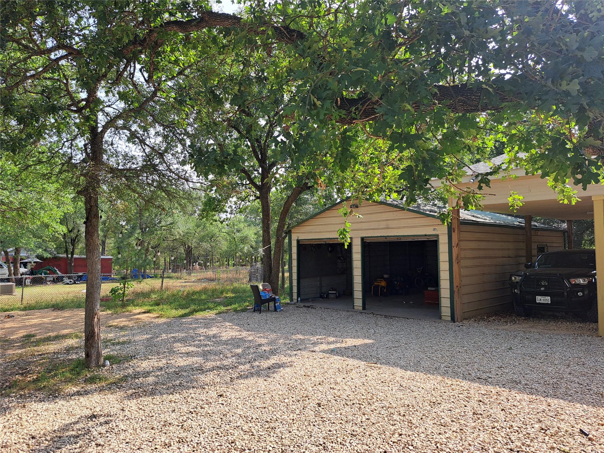 168 Maegan Ln, Cedar Creek, TX 78612