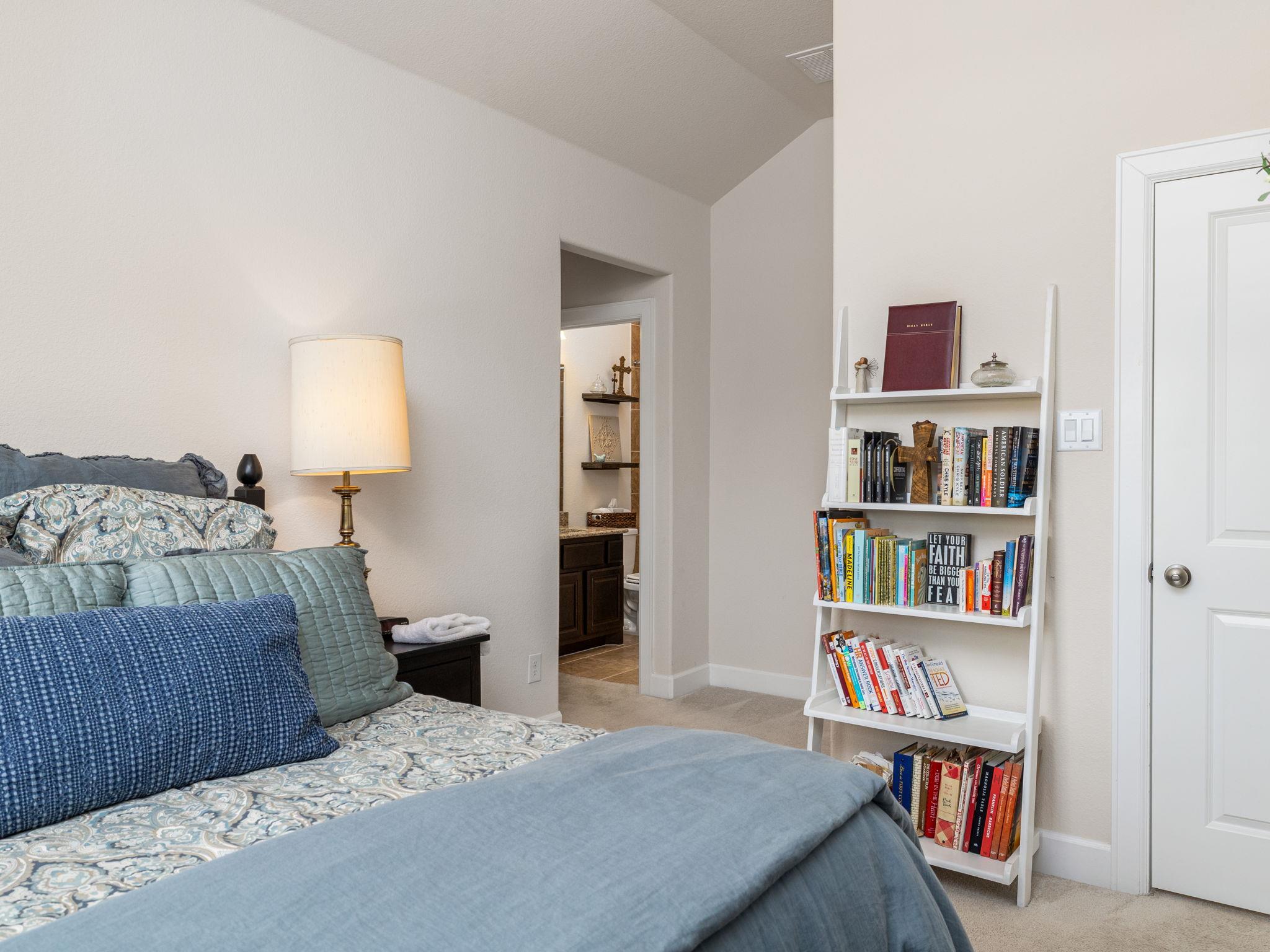 108 Brantley Lake Ln, Georgetown, TX 78628