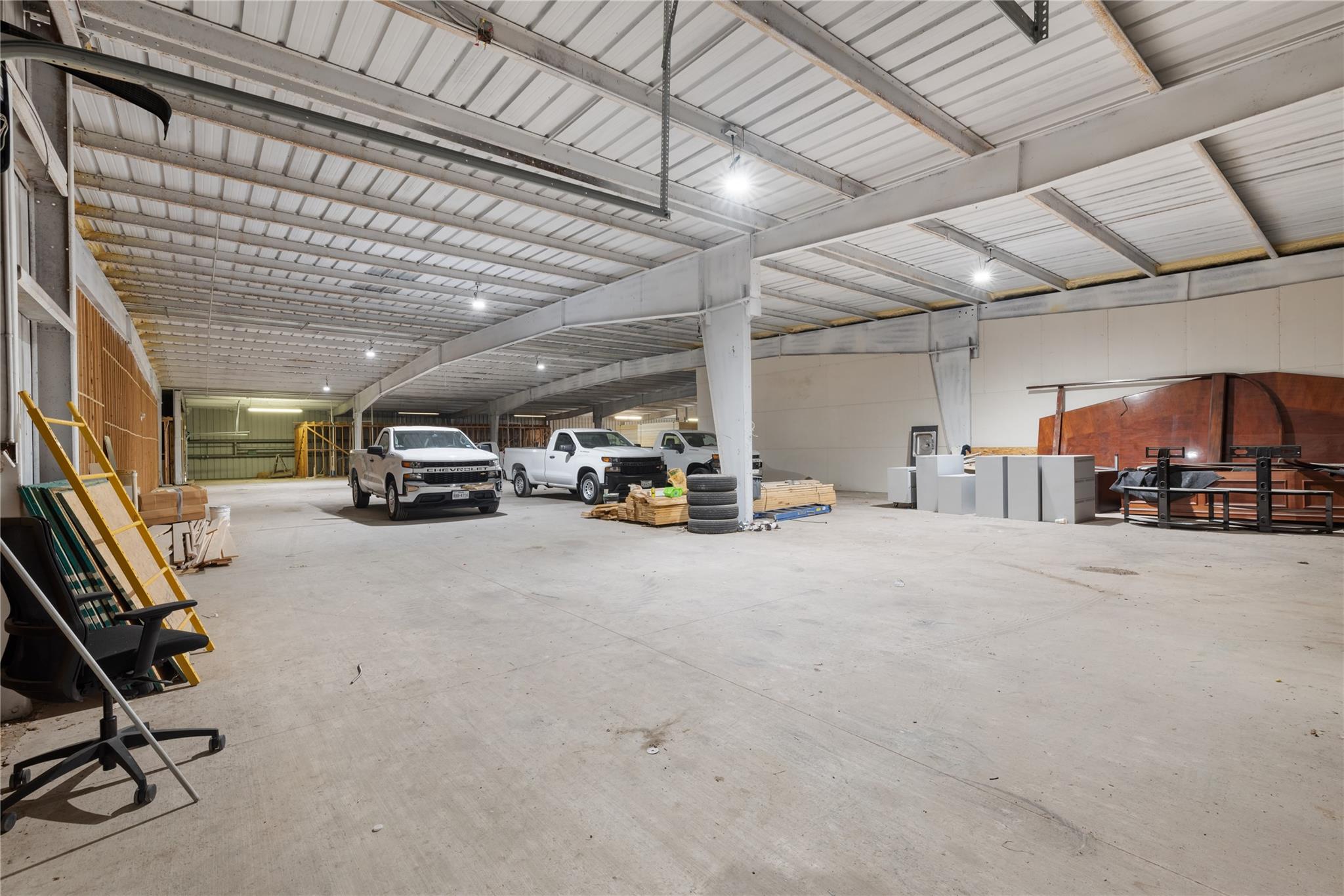 2909 E Howard Ln, Manor, TX 78653