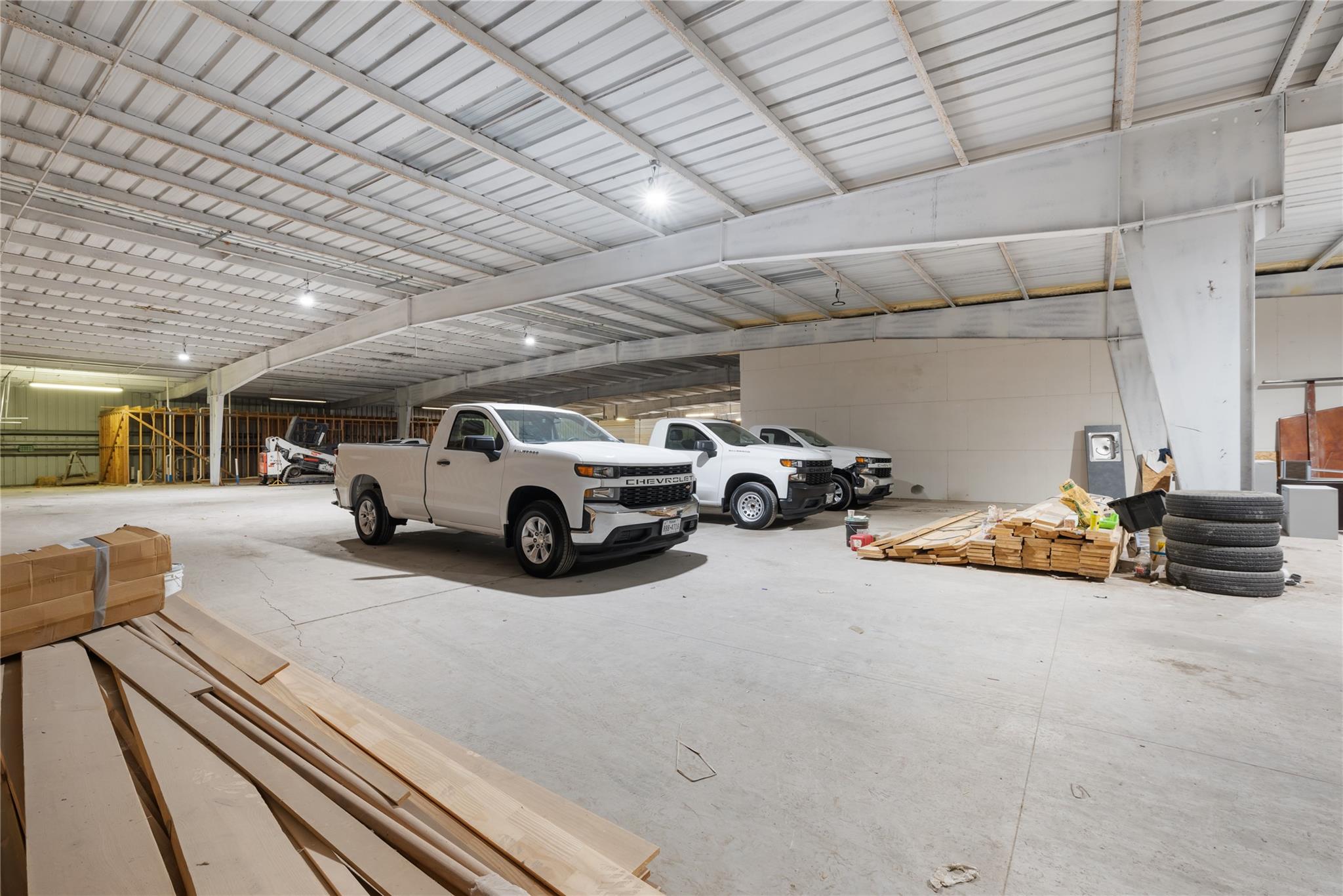 2909 E Howard Ln, Manor, TX 78653