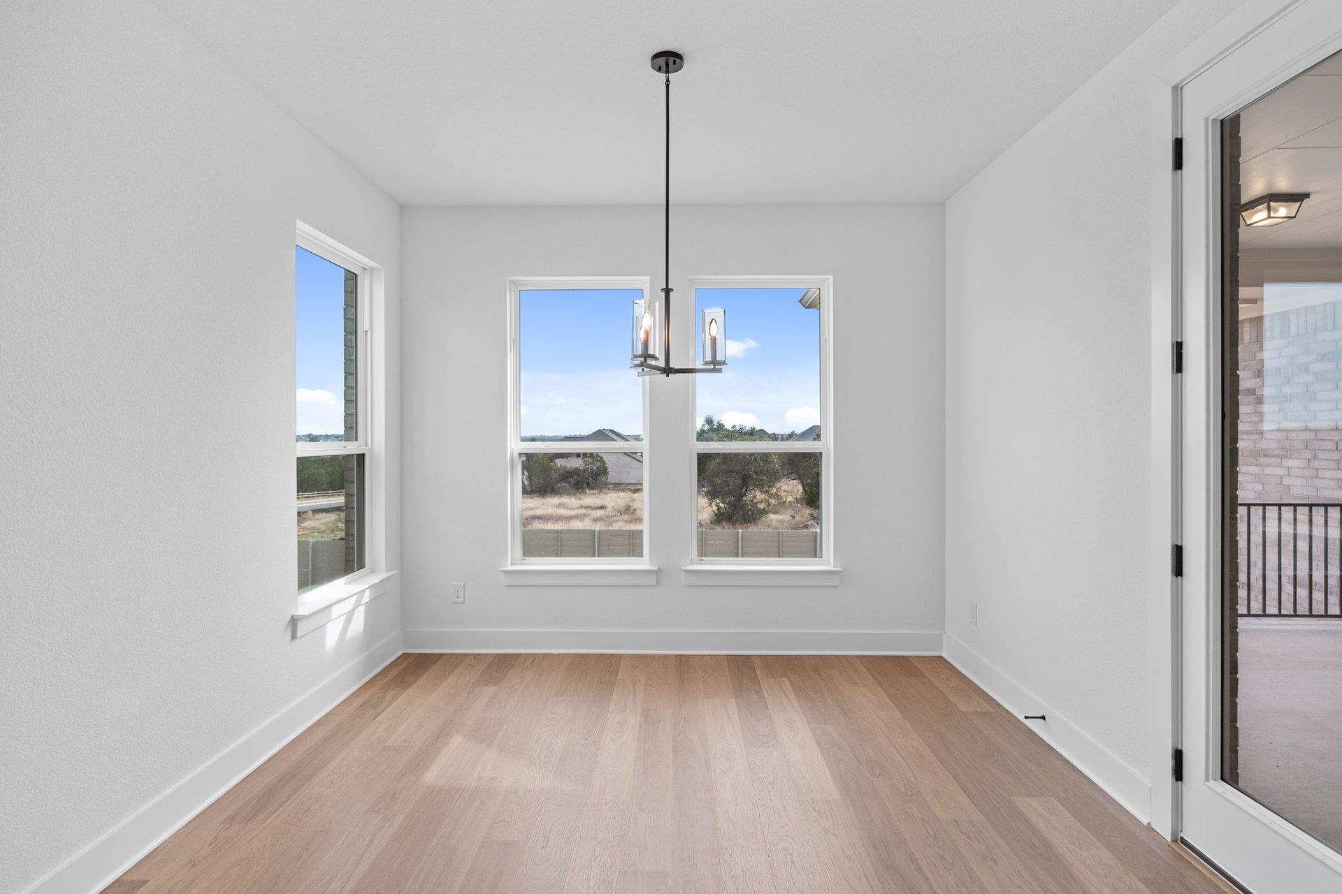 408 Texas Sky Dr, Georgetown, TX 78628