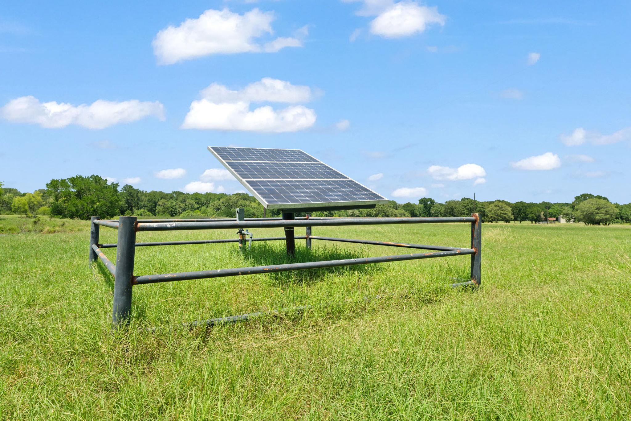 1010 Saint Delight Rd, Paige, TX 78659