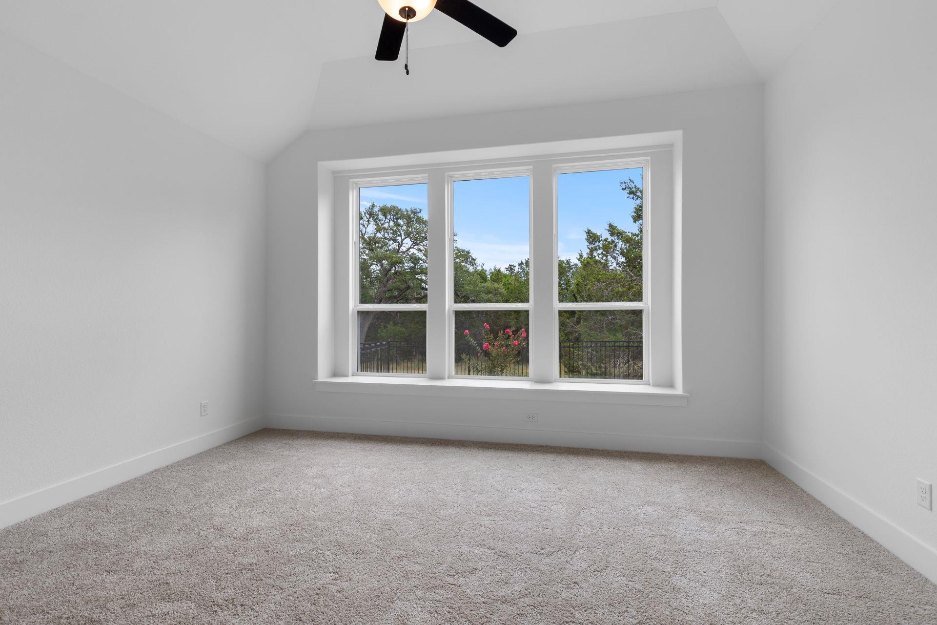 581 Sage Thrasher Cir, Dripping Springs, TX 78620